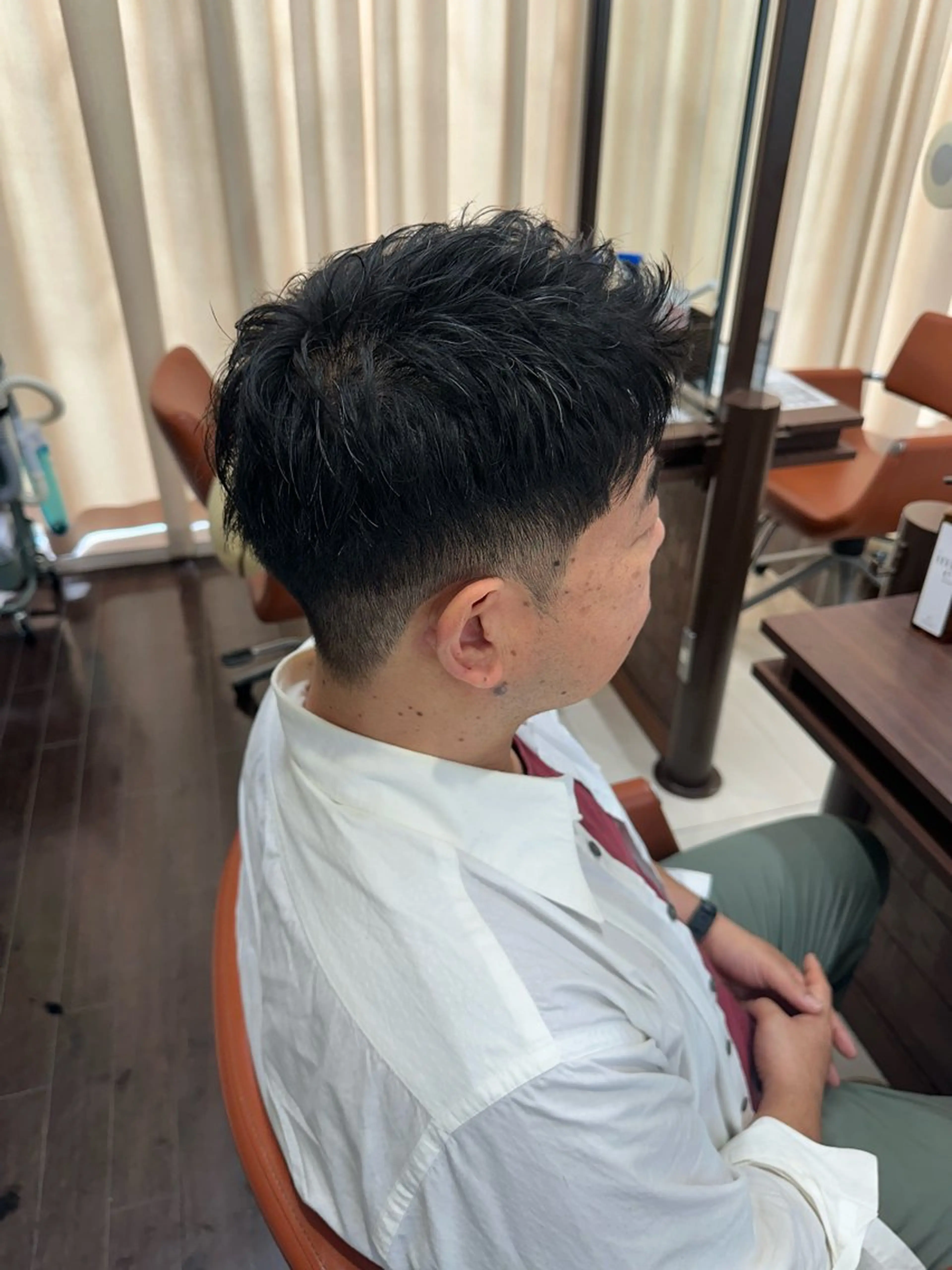 ショート カラー パーマ メンズ 刈り上げ ショートヘア カット ヘアセット 毎月230人担当/ メンズヘア/清和武虎のヘアスタイル