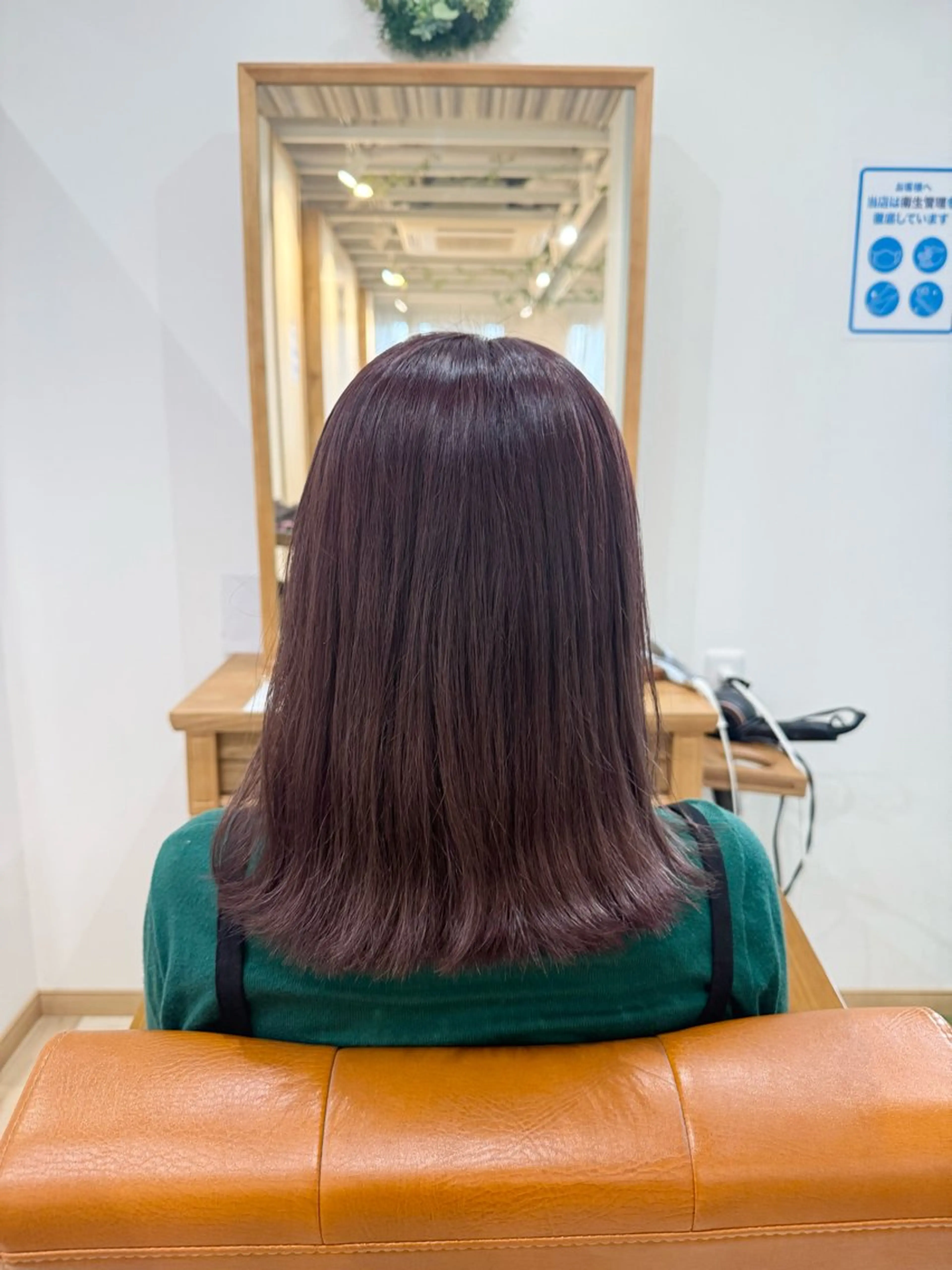 カラー ヘアカラー 髙崎 璃音のヘアスタイル