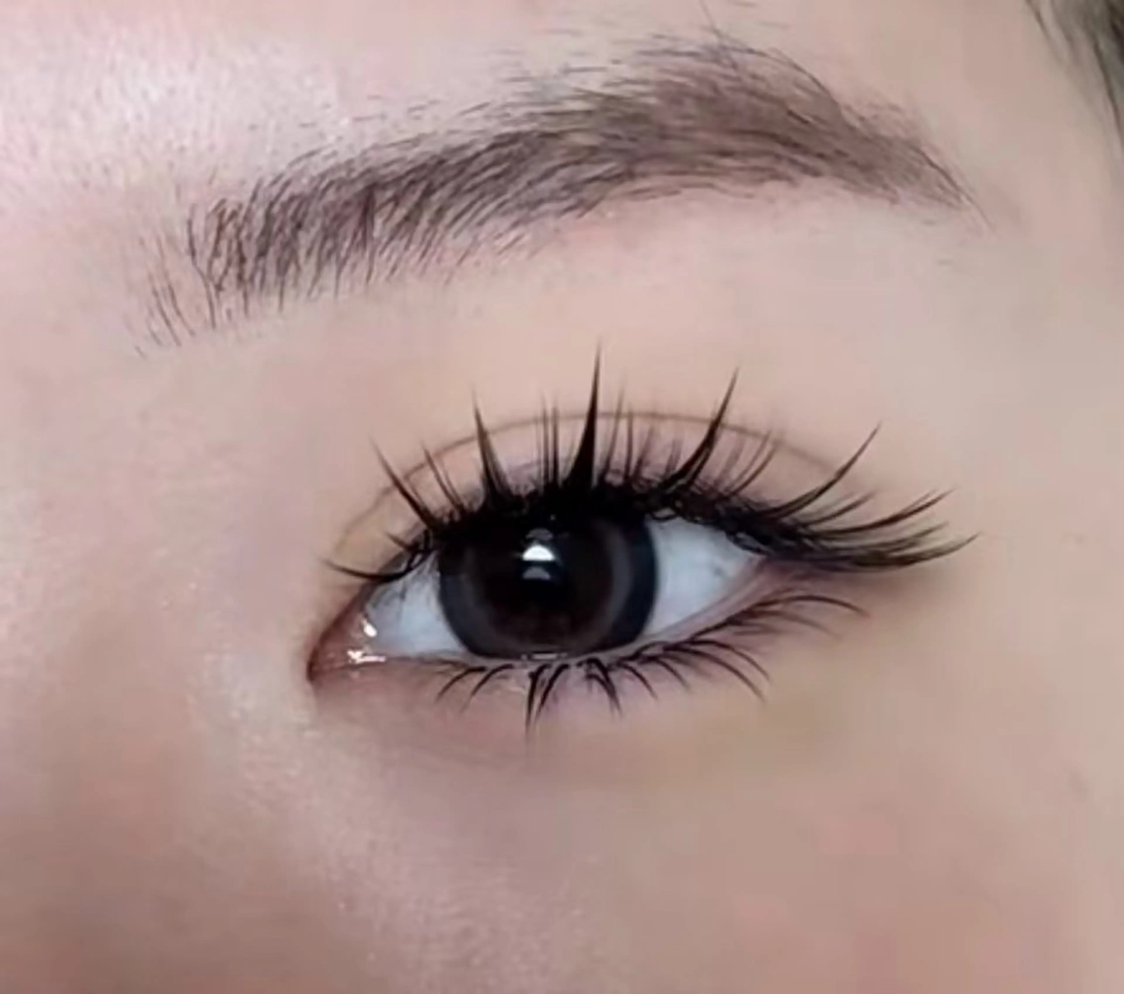 マツエク・マツパ フラットラッシュ パリジェンヌラッシュリフト まつげパーマ 下まつげエクステ 一重×まつ毛パーマ マツエク LEDアイラッシュ みらいサロンのマツエク・マツパデザイン