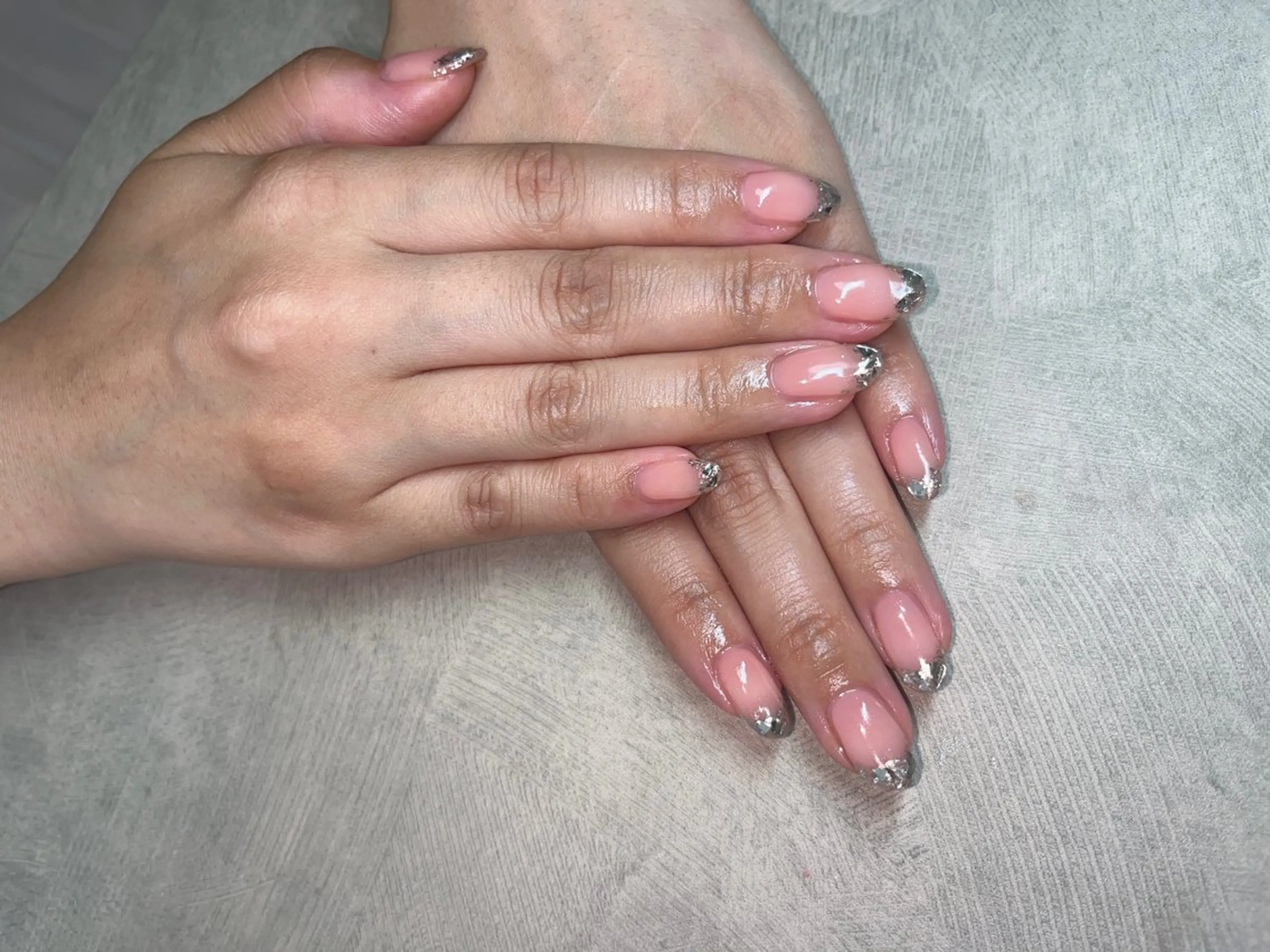 ネイル フレンチネイル ガラスフレンチ MIKA ♡の眉毛・アイブロウイメージ