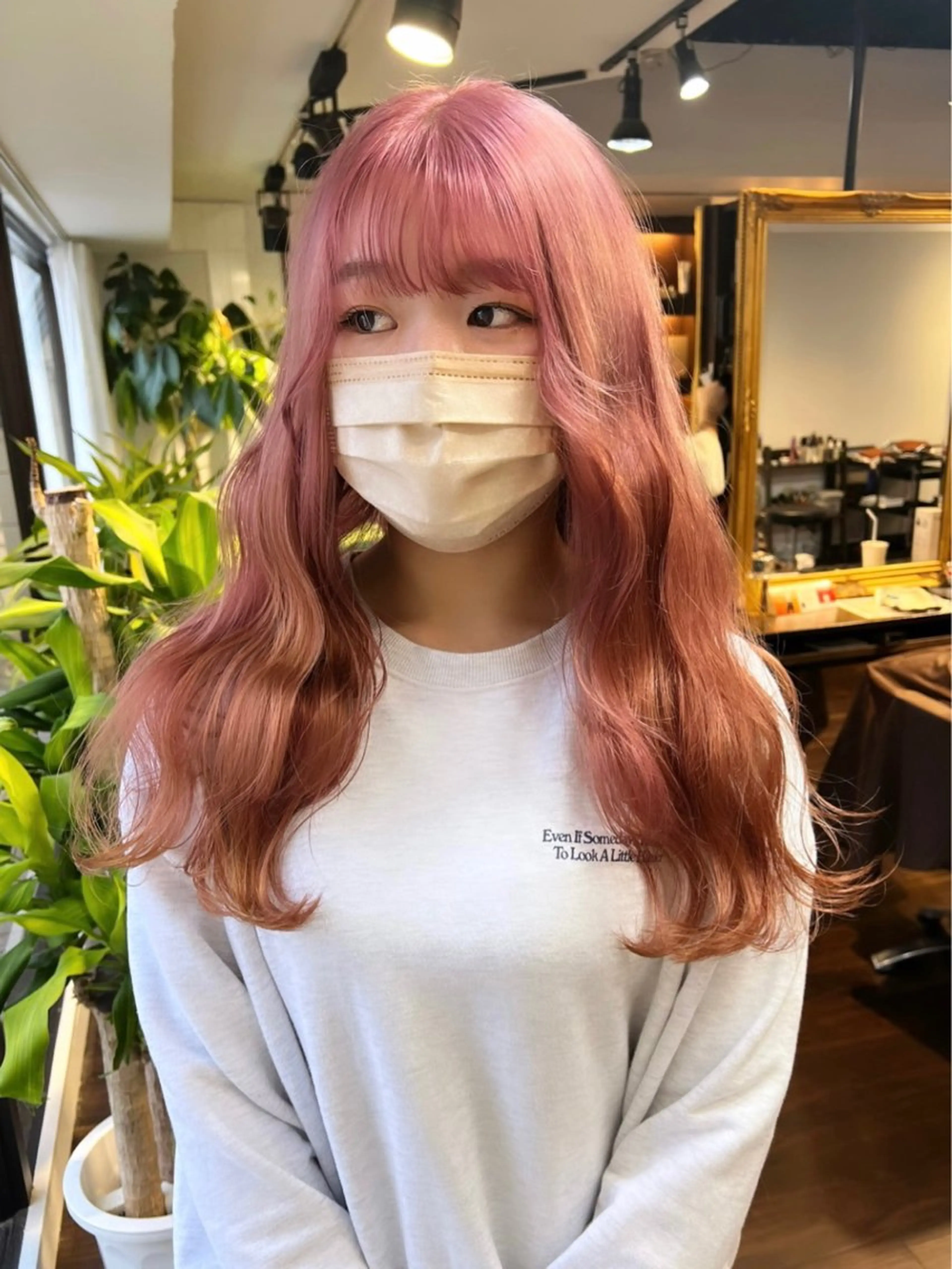 ロング カラー ブリーチ ケアブリーチ 透明感カラー デザインカラー ダブルカラー ハイトーン/ボブ 🎀sonokaのヘアスタイル