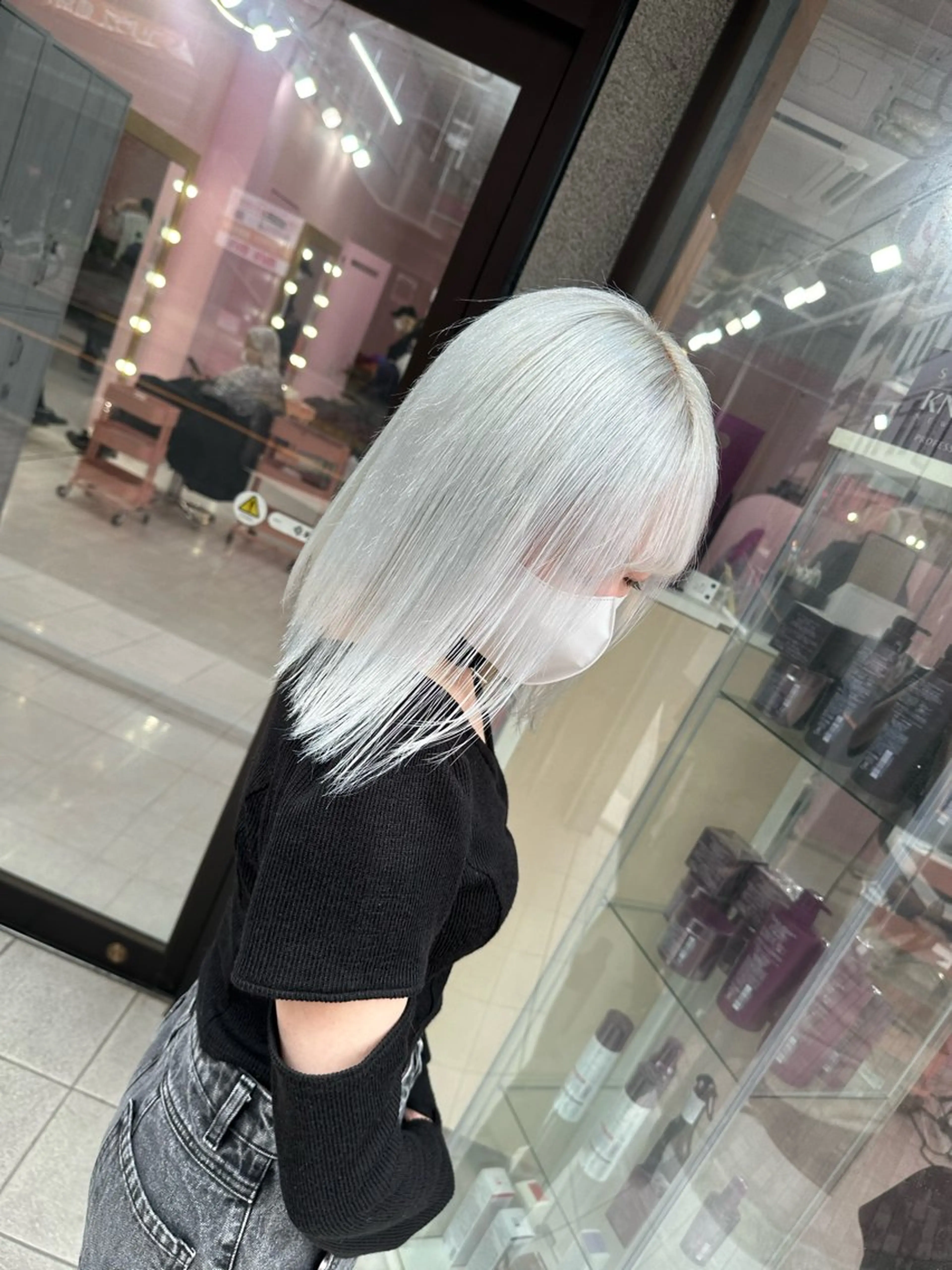 セミロング カラー ✨色落ちまで可愛い✨ MANATO🎨🌈のヘアスタイル