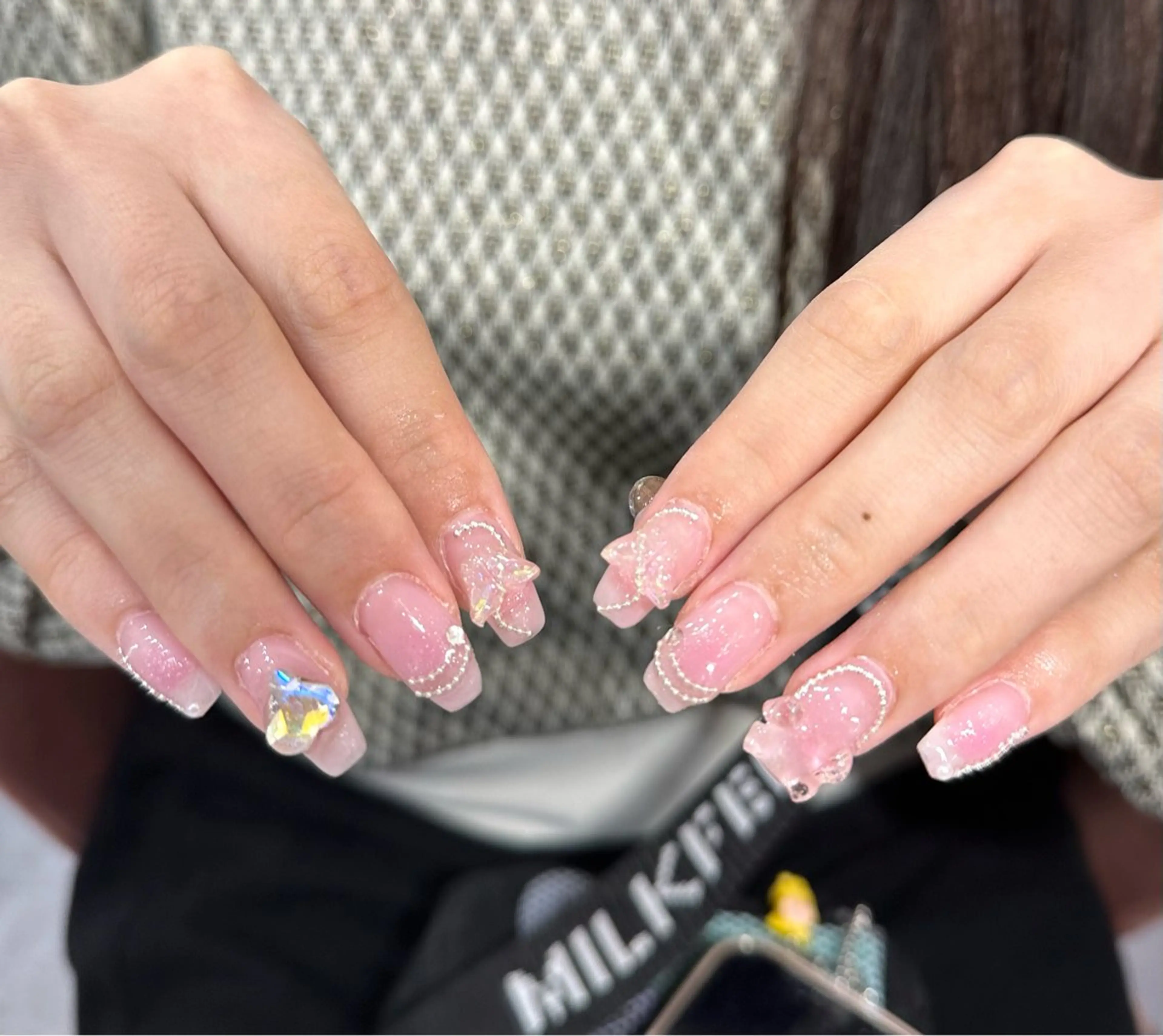 ネイル LAVISH nanamiのネイルデザイン