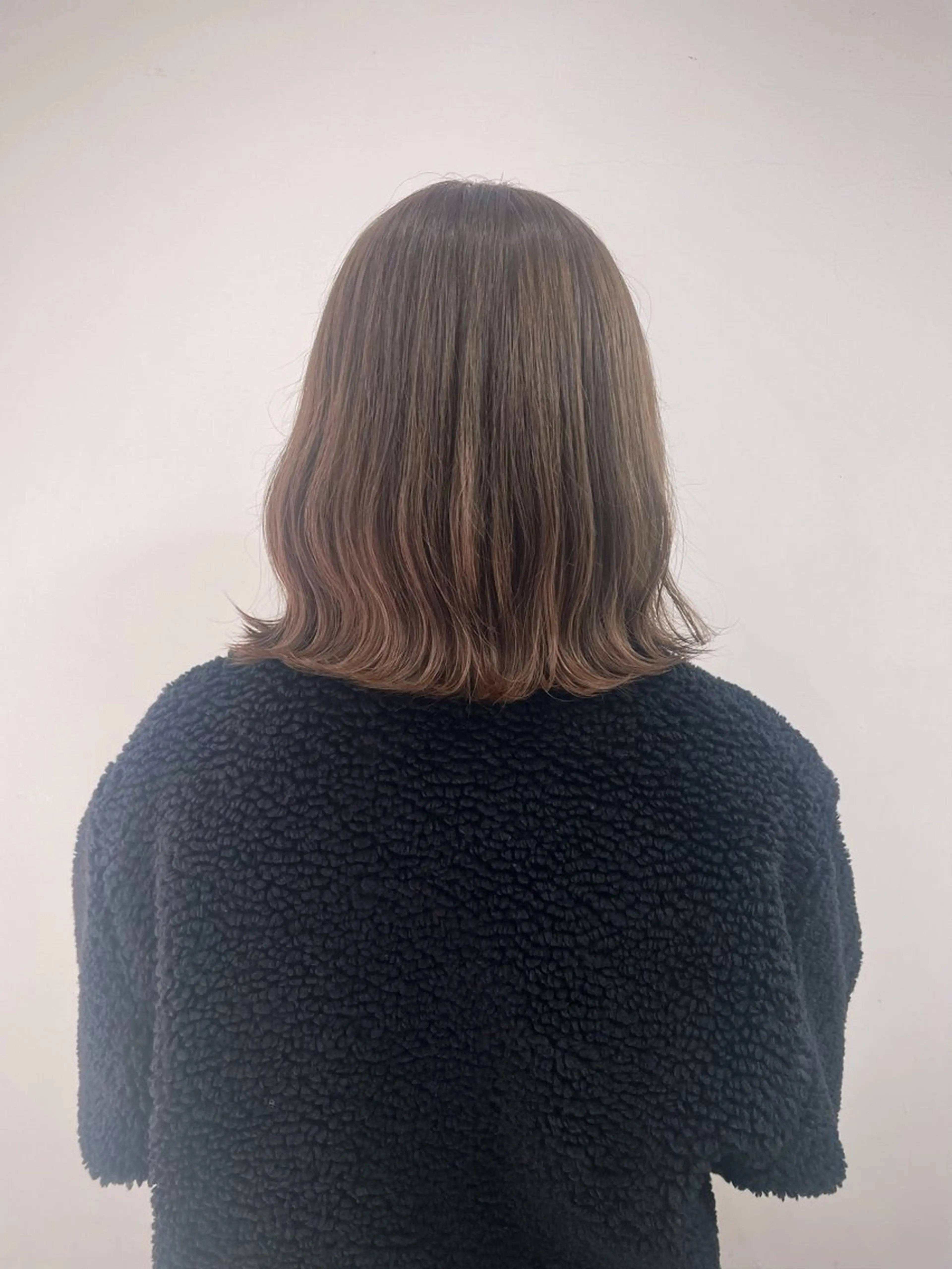 ミディアム カラー ヘアカラー トリートメント ルプラボウ/ 聖花/透明感カラーのヘアスタイル