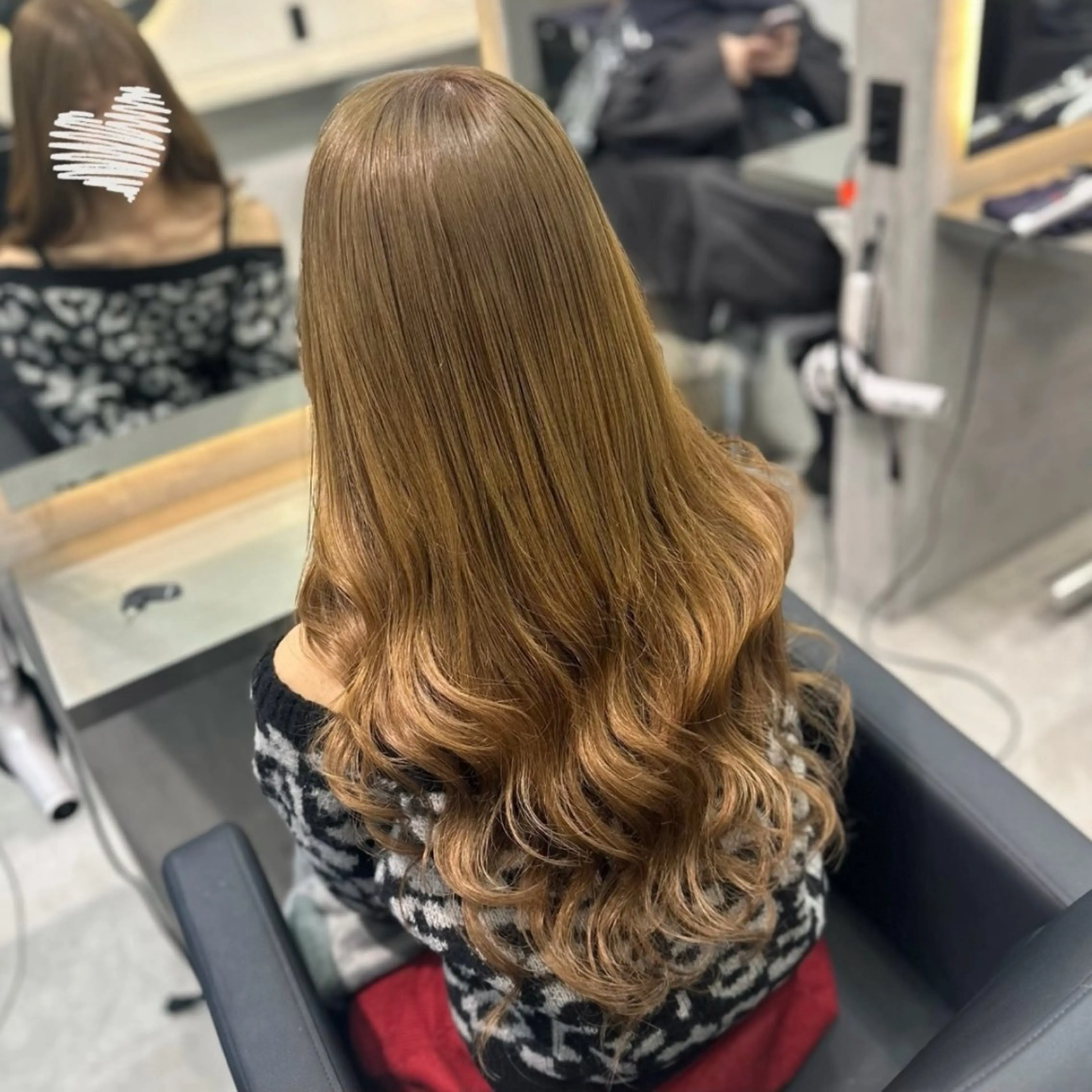 カラー アッシュ ベージュカラー ブリーチ オリーブベージュ ヘアカラー MOMOKA /　Lapis今泉店のヘアスタイル