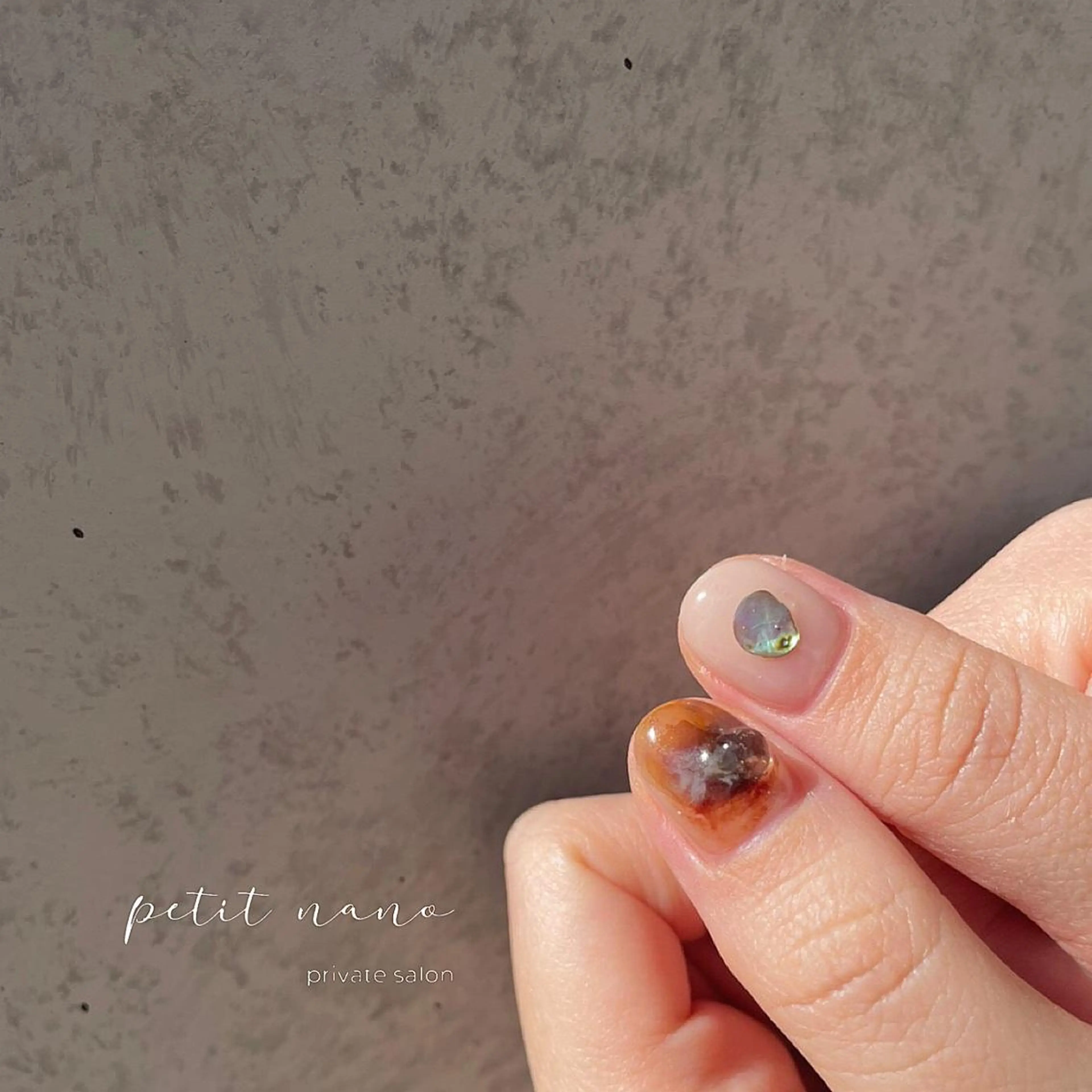 ネイル フットネイル ジェルネイル 韓国ネイル マグネットネイル ニュアンスネイル nail◯ petitnanoのネイルデザイン