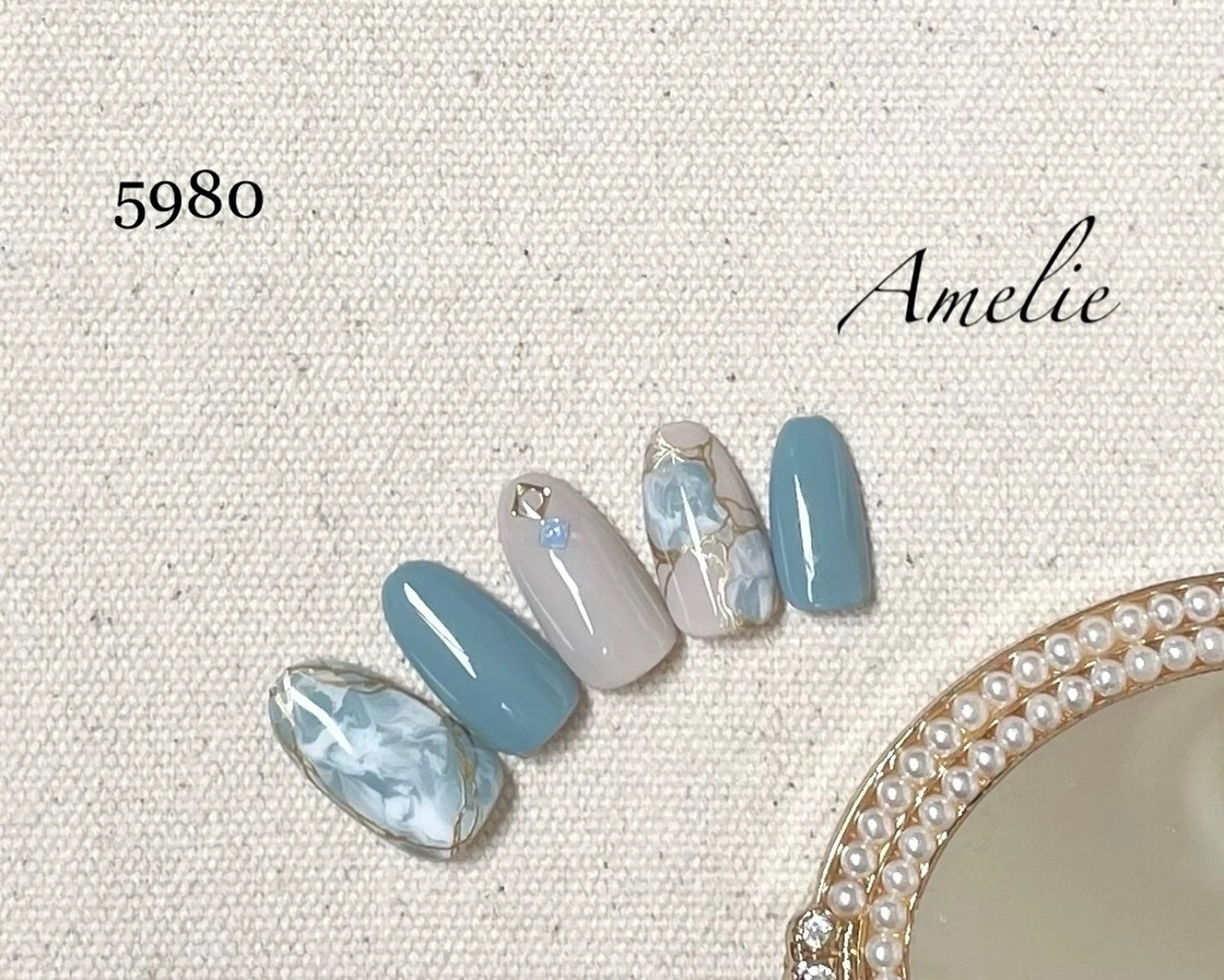 ネイル 浅野 綾のネイルデザイン