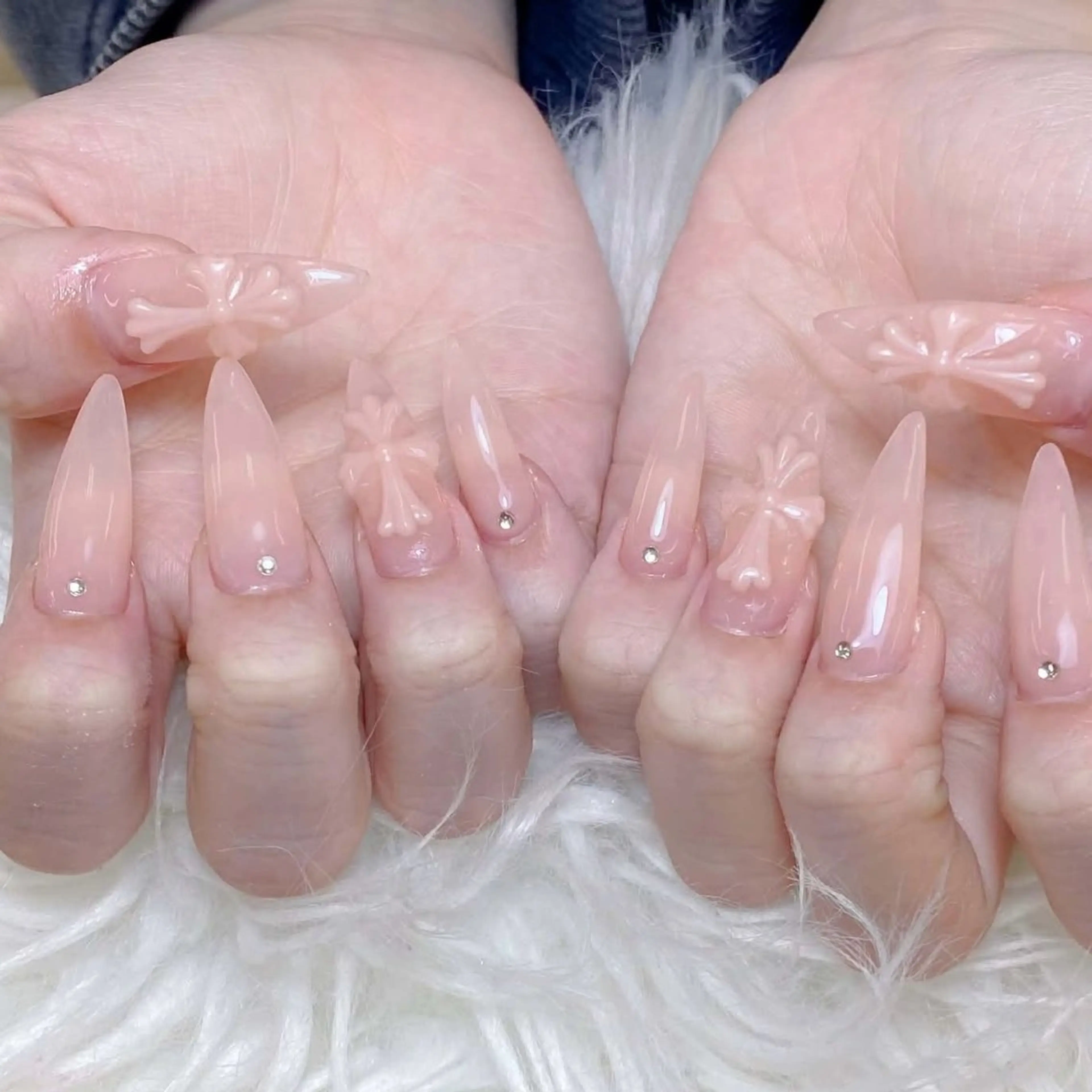 ネイル ハンドネイル ANH ゴテゴテネイルのネイルデザイン