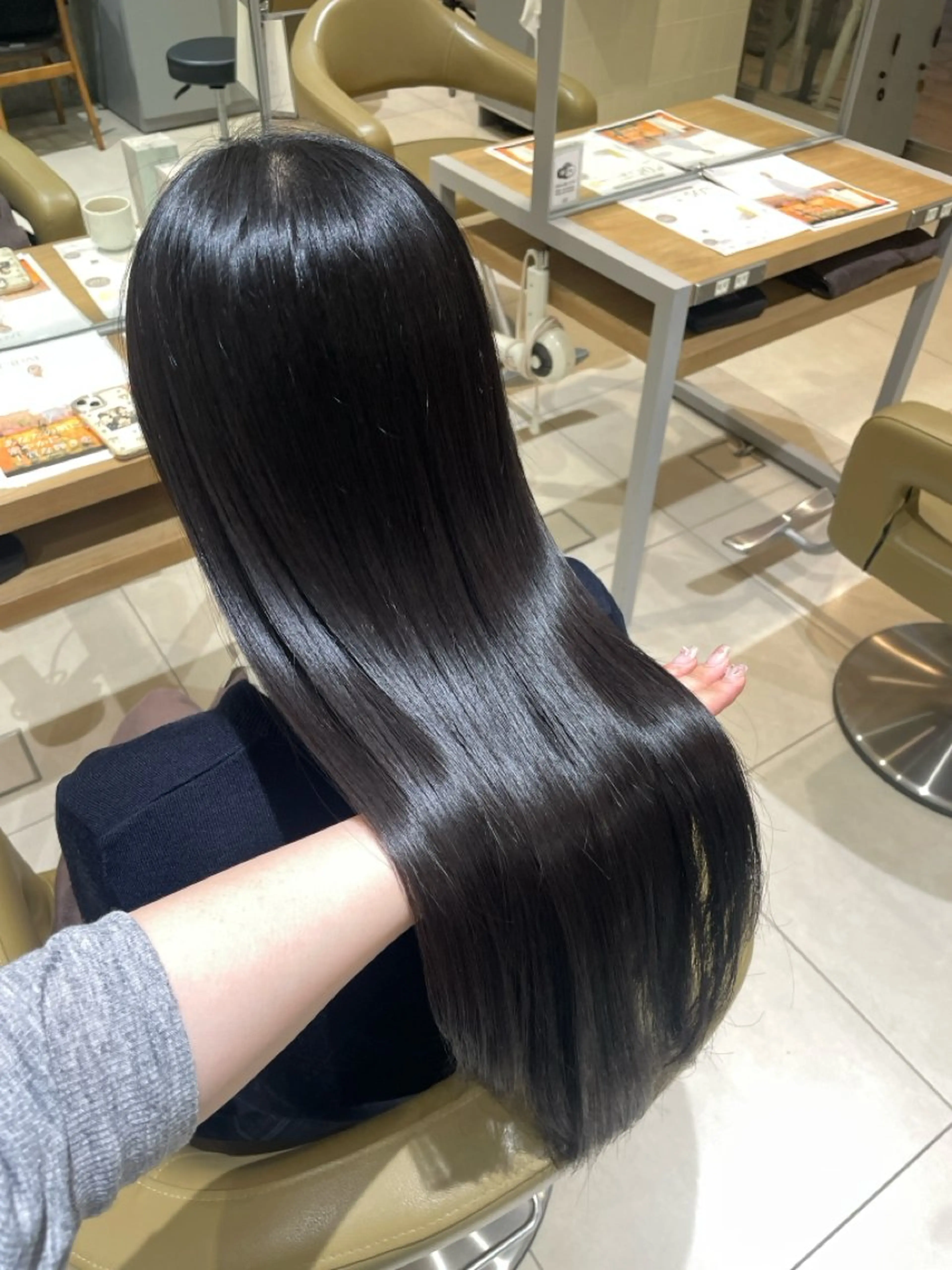 ロング トリートメント 🌷柔らかカラー🍑 Miyu🪽のヘアスタイル