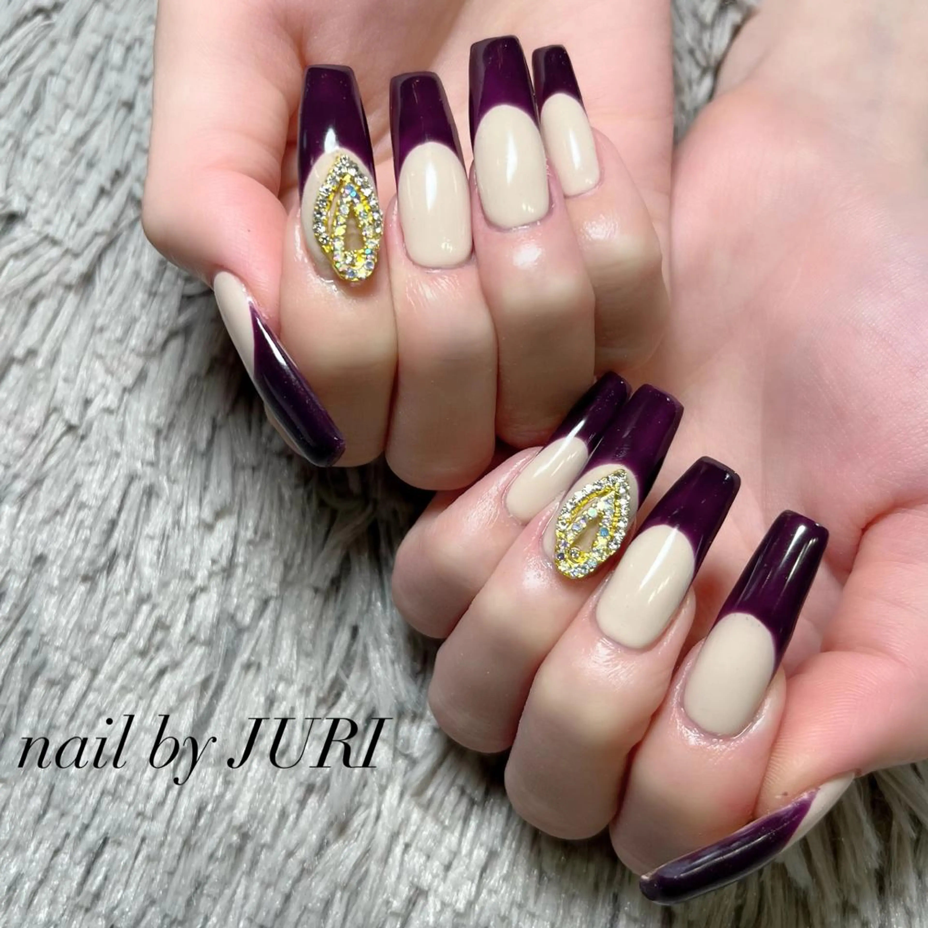 ネイル フットネイル フレンチネイル ジェルネイル ラメ(グリッター) ラメグラデーション 𝐍𝐄𝐎 𝐉𝐔𝐑𝐈のネイルデザイン