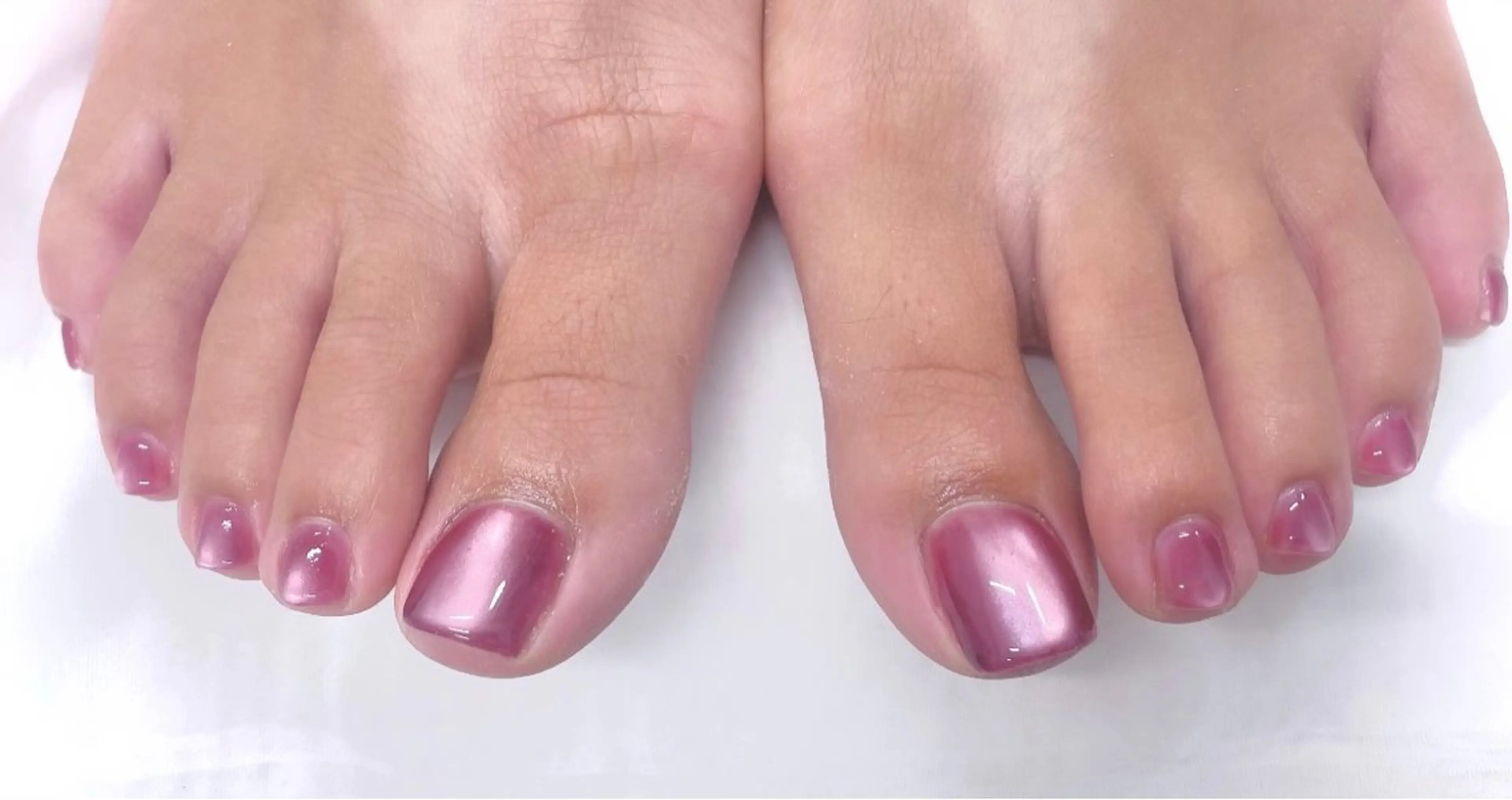 ネイル フットネイル Nailist. emiのネイルデザイン