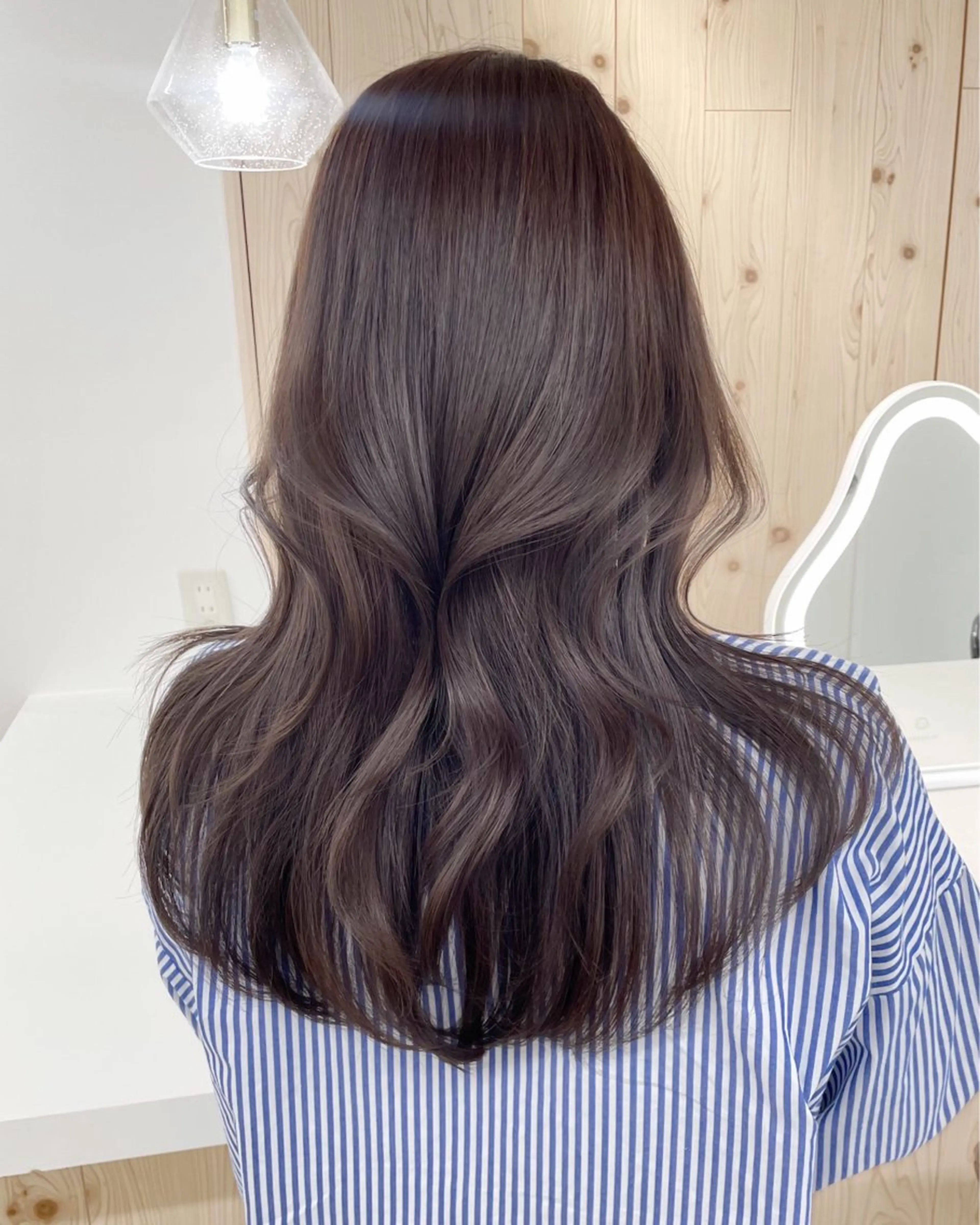 ロング カラー カット ヘアカラー トリートメント ヘアセット 新宿/韓国ヘア/ 髪質改善ストレートのヘアスタイル