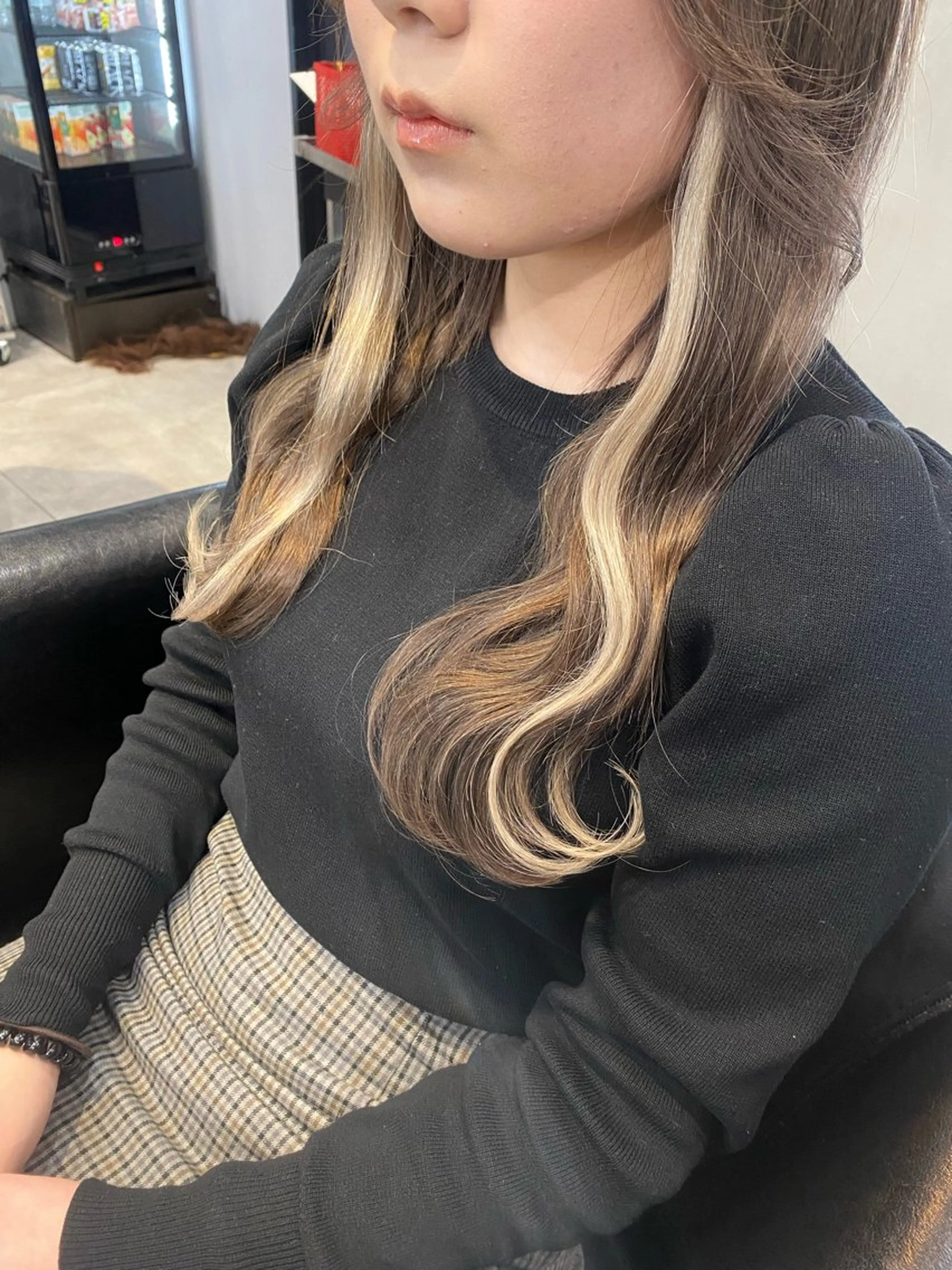 ロング カラー プルエクステ ブリーチ イヤリングカラー エクステ sayaka 池袋店/カットモデルのヘアスタイル