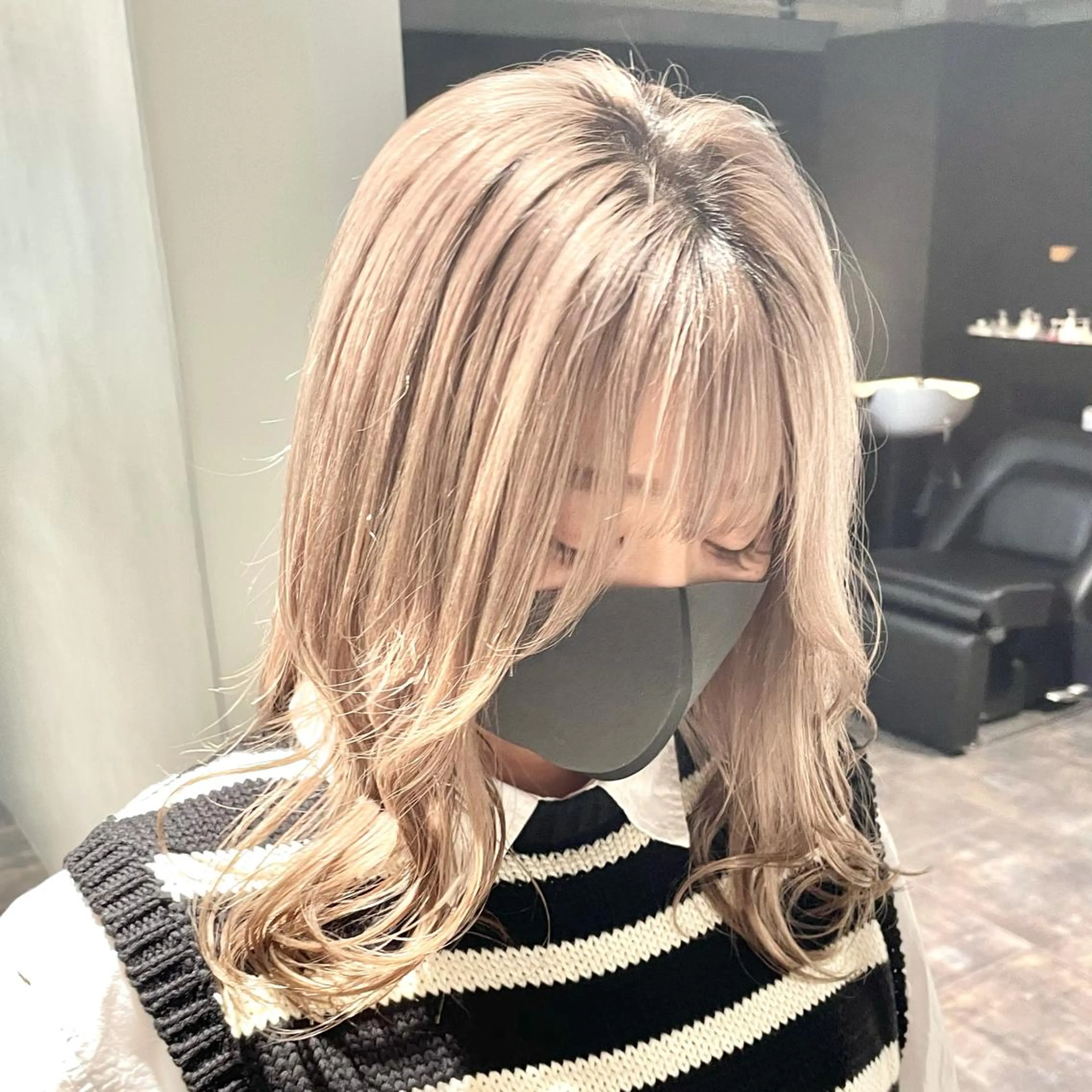 セミロング カラー ハイトーンカラー ヘアカラー トリートメント MiL所属・✨ハイトーン✨ 濱田知孝のヘアスタイル