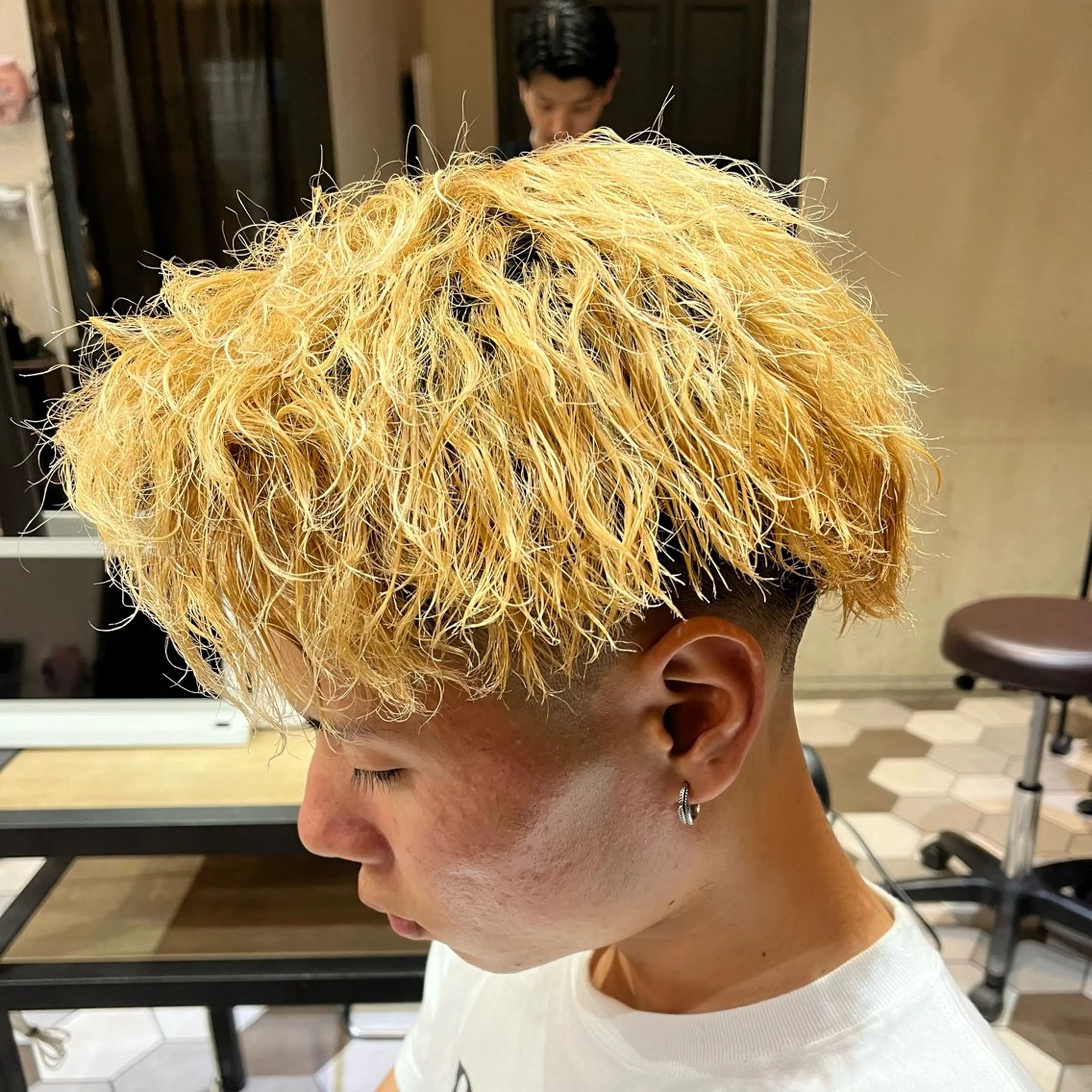 ショート メンズ パーマ 梅田/メンズ専門 /加地光尊のヘアスタイル