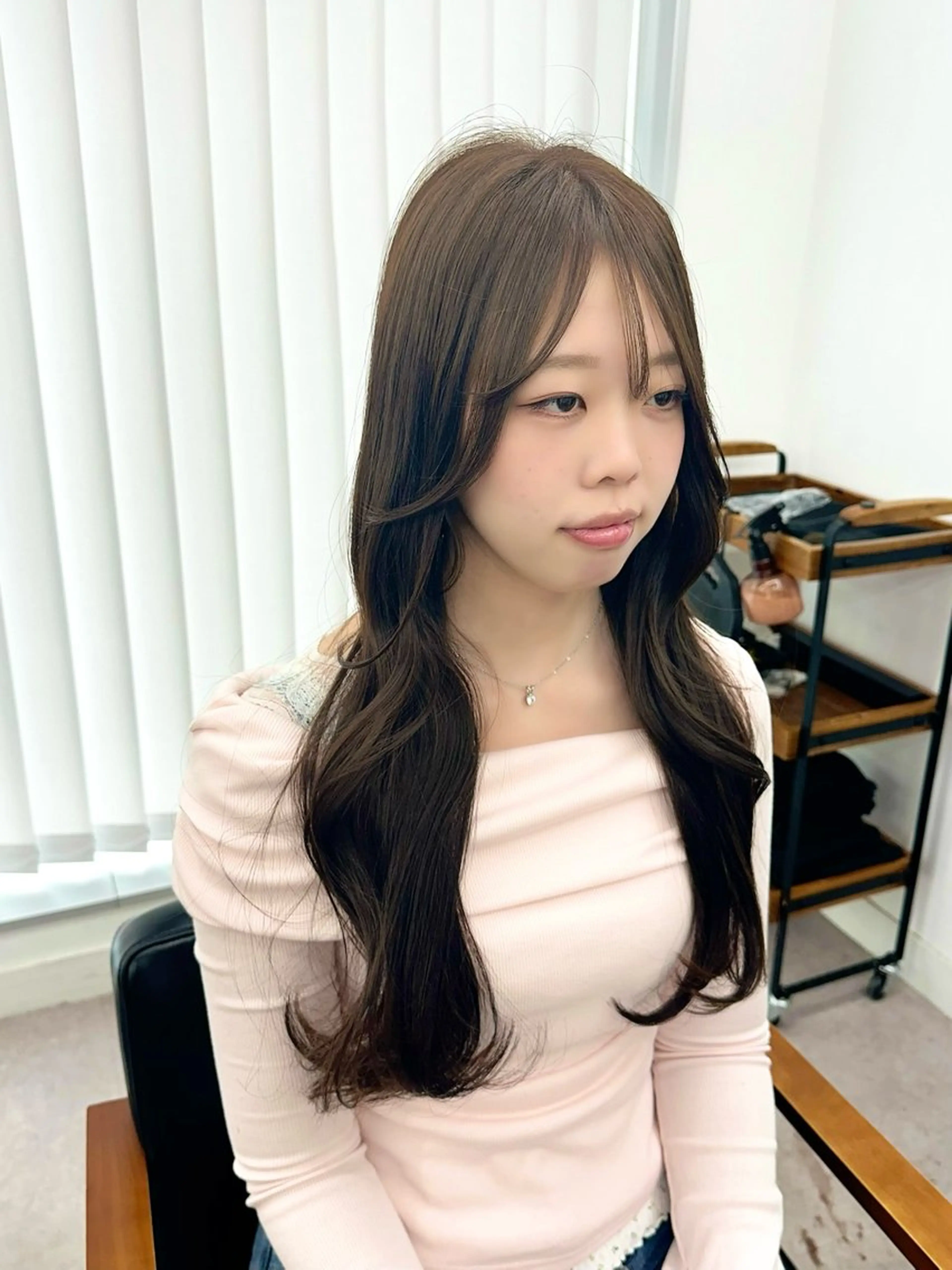 ロング カラー パーマ ヘアアレンジ メンズ キッズ カット ヘアカラー レイヤーカット 🌿透け感カラーのヘアスタイル