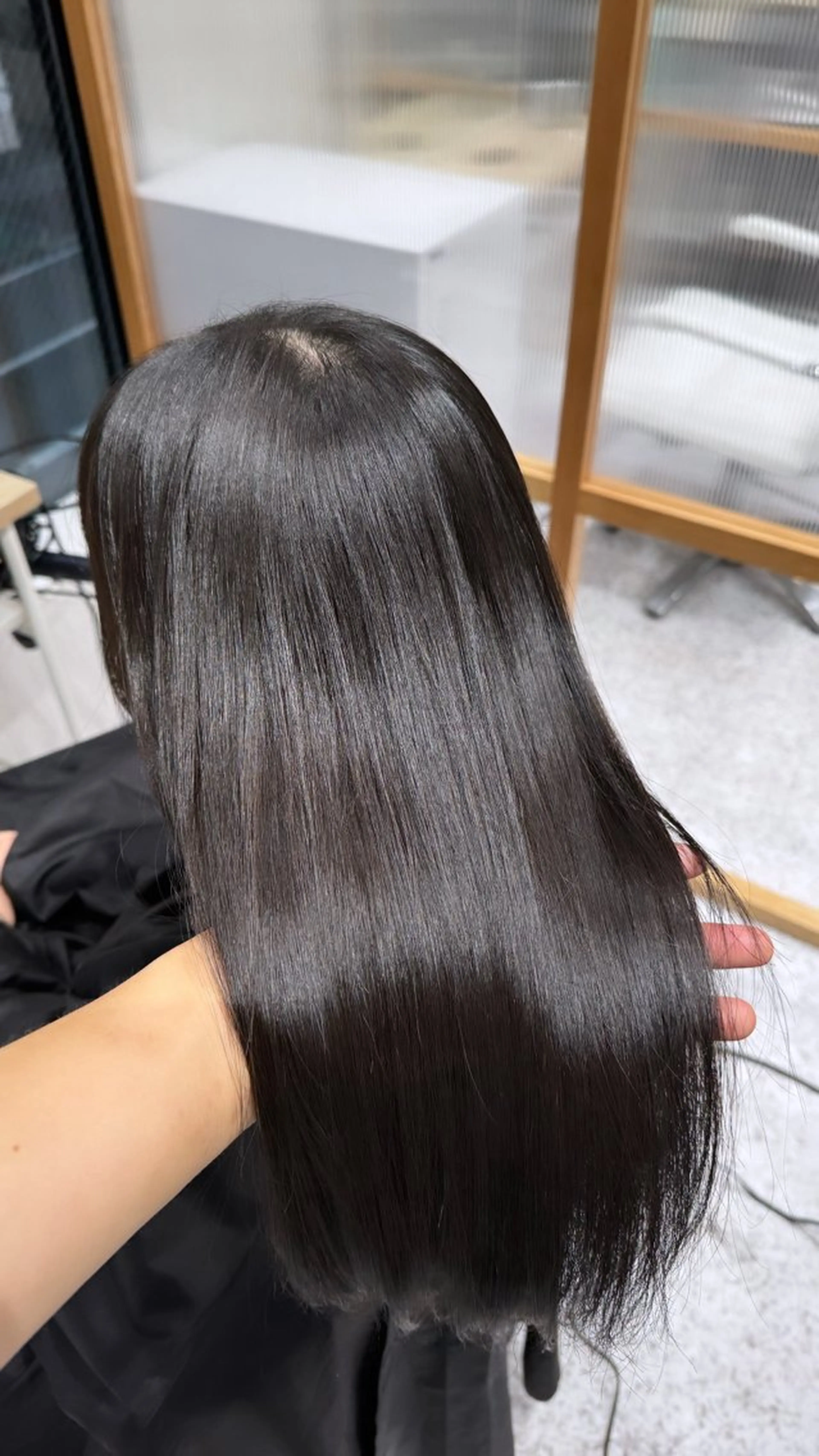 セミロング 髪質改善 縮毛矯正 トリートメント 美髪矯正/髪質改善 /氏原のヘアスタイル