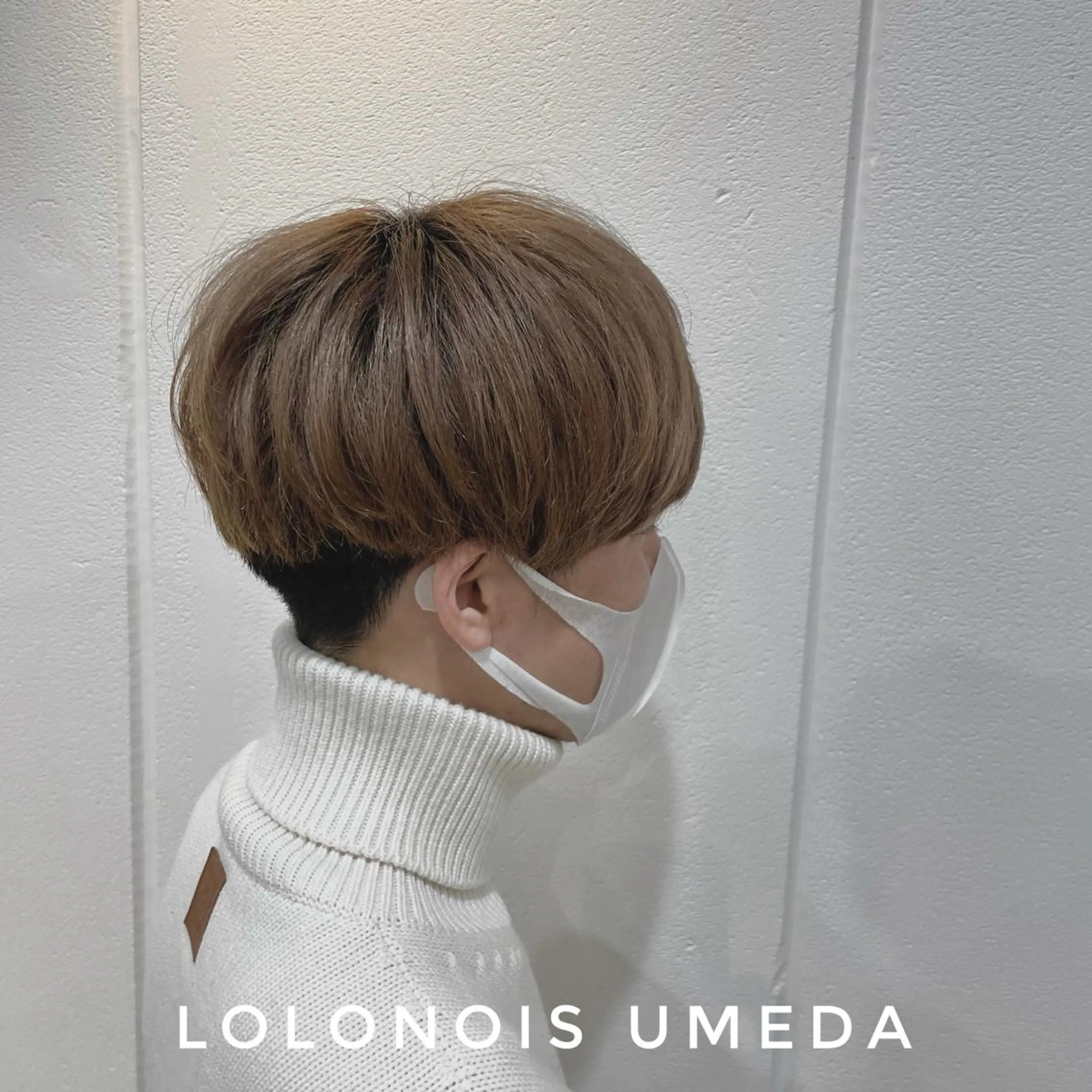 ショート カラー ベージュカラー ミルクティーベージュ Lolonois梅田 /Okazaki:)のヘアスタイル