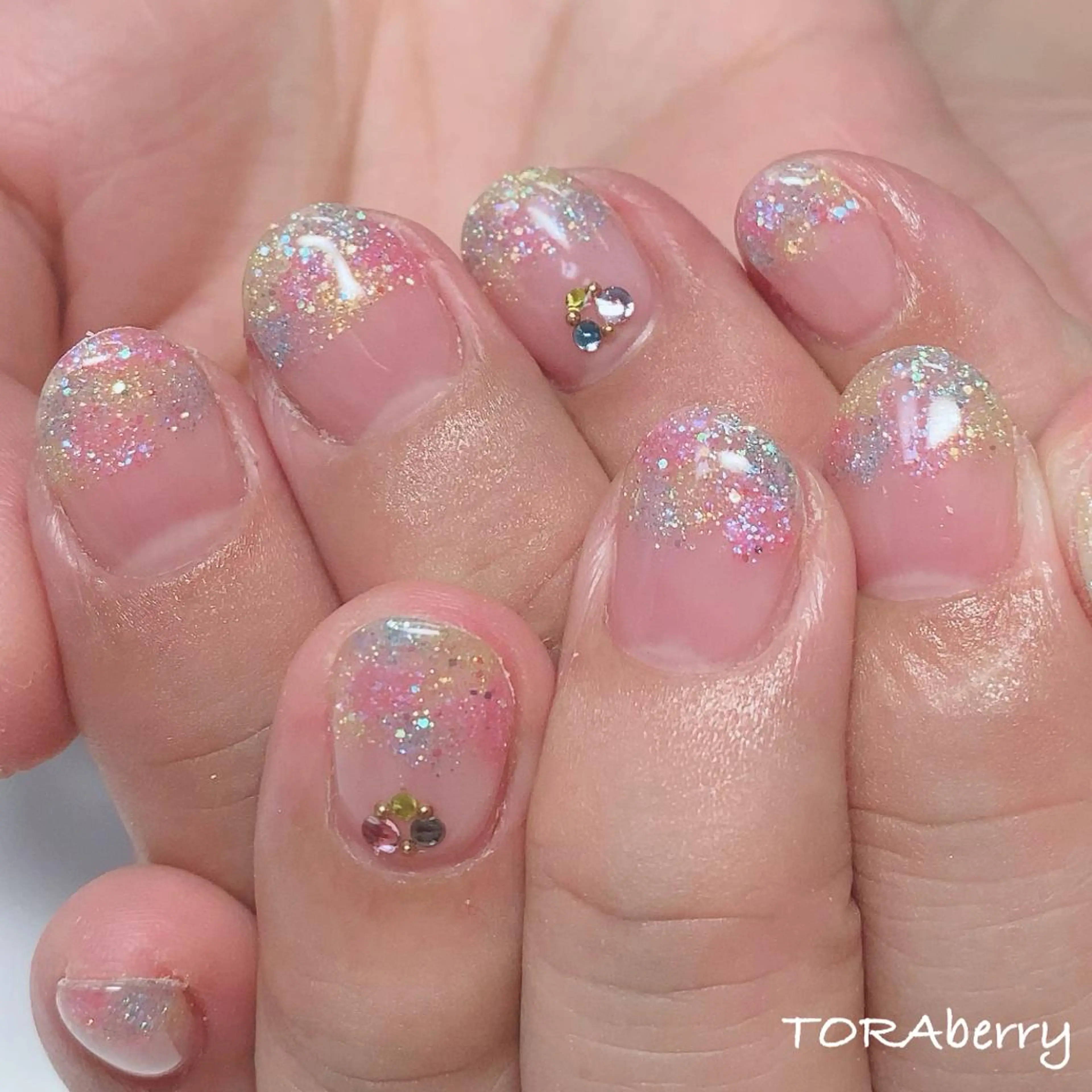 ネイル ハンドネイル ネイリスト なつみのネイルデザイン