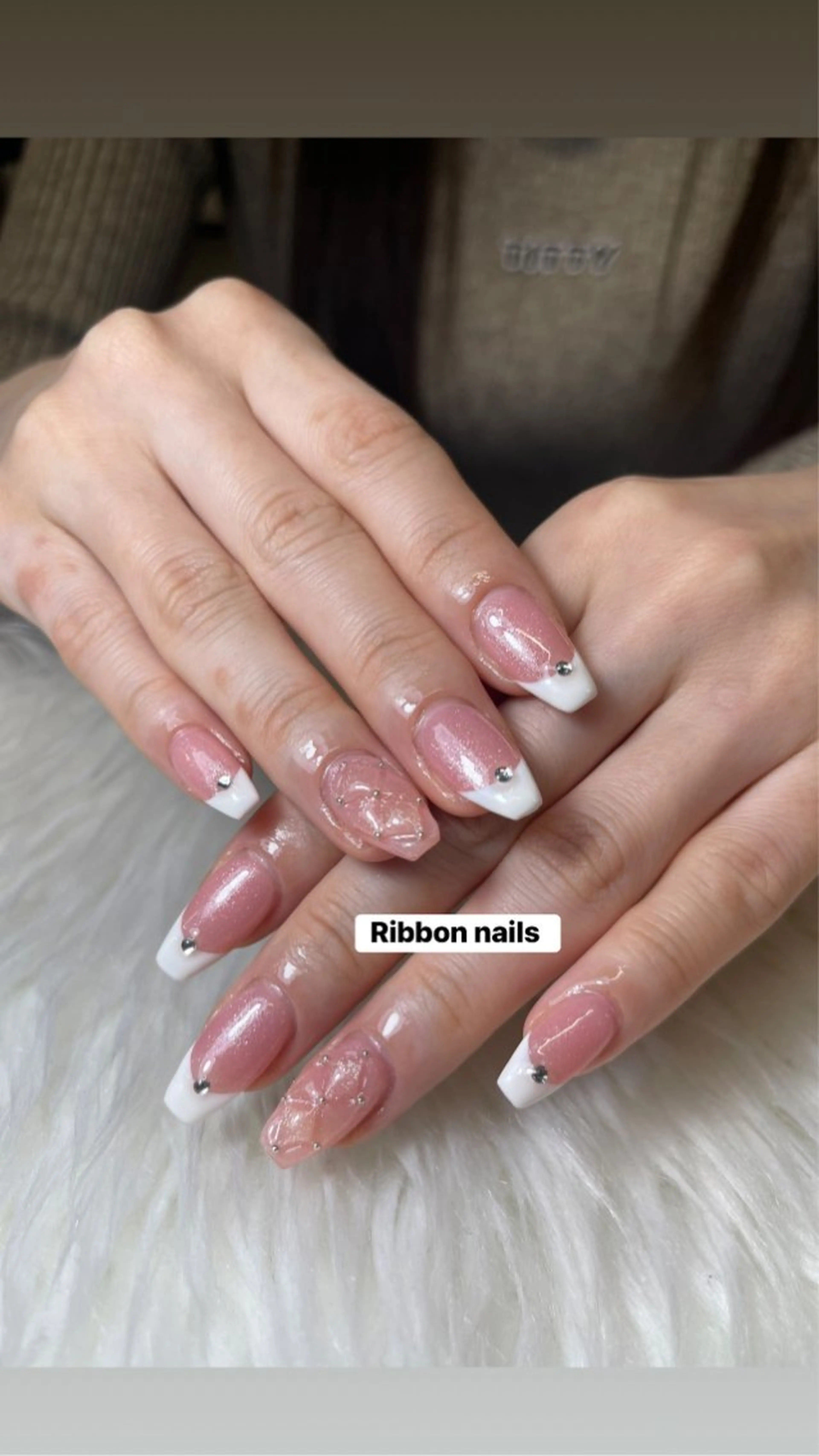 ネイル アートネイル ストーンネイル ネイルチップ ハンドネイル NiJi Nailsのネイルデザイン