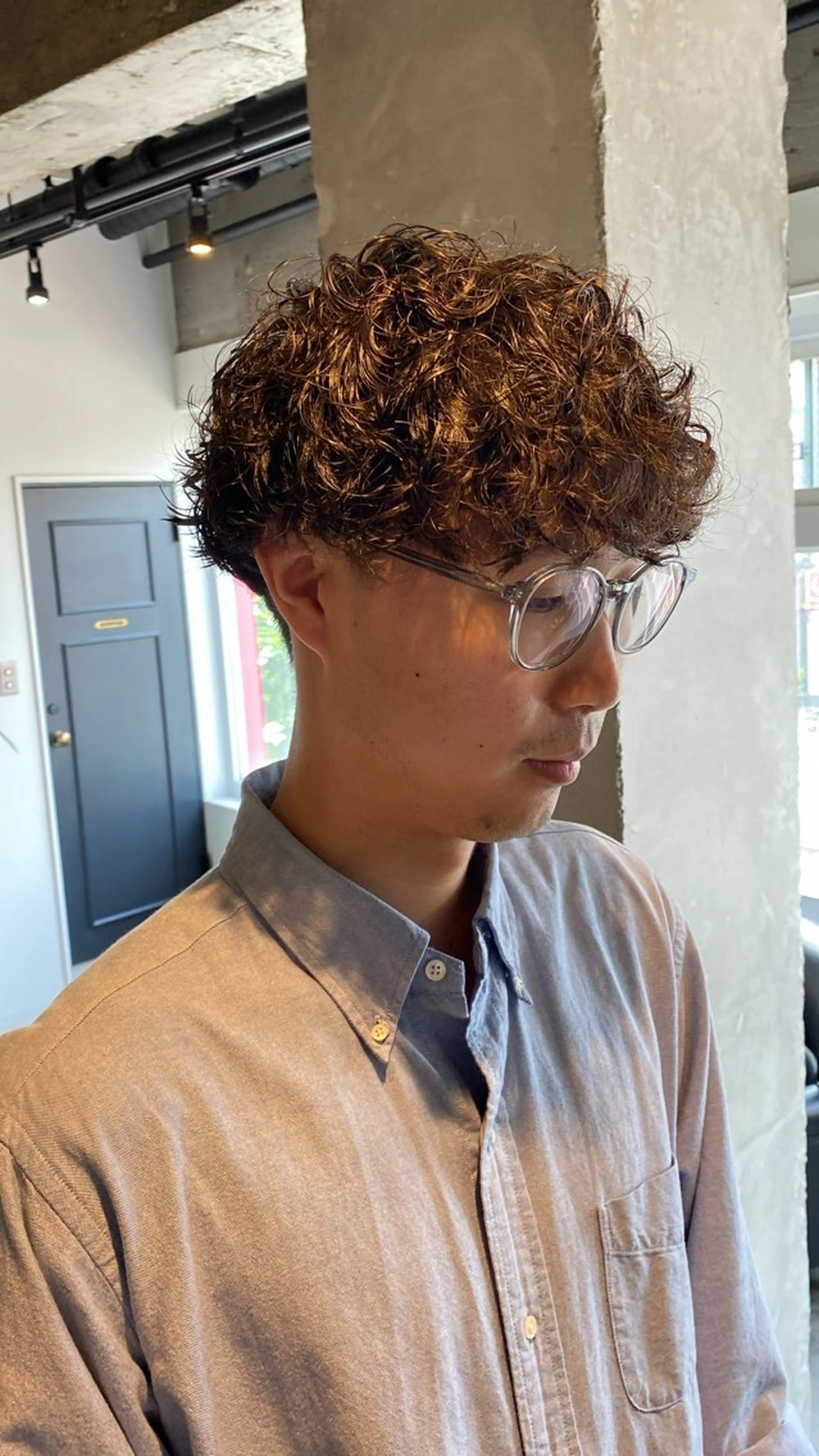 ショート カット ヘアカラー パーマ トリートメント glowm店長 加藤翔太のヘアスタイル