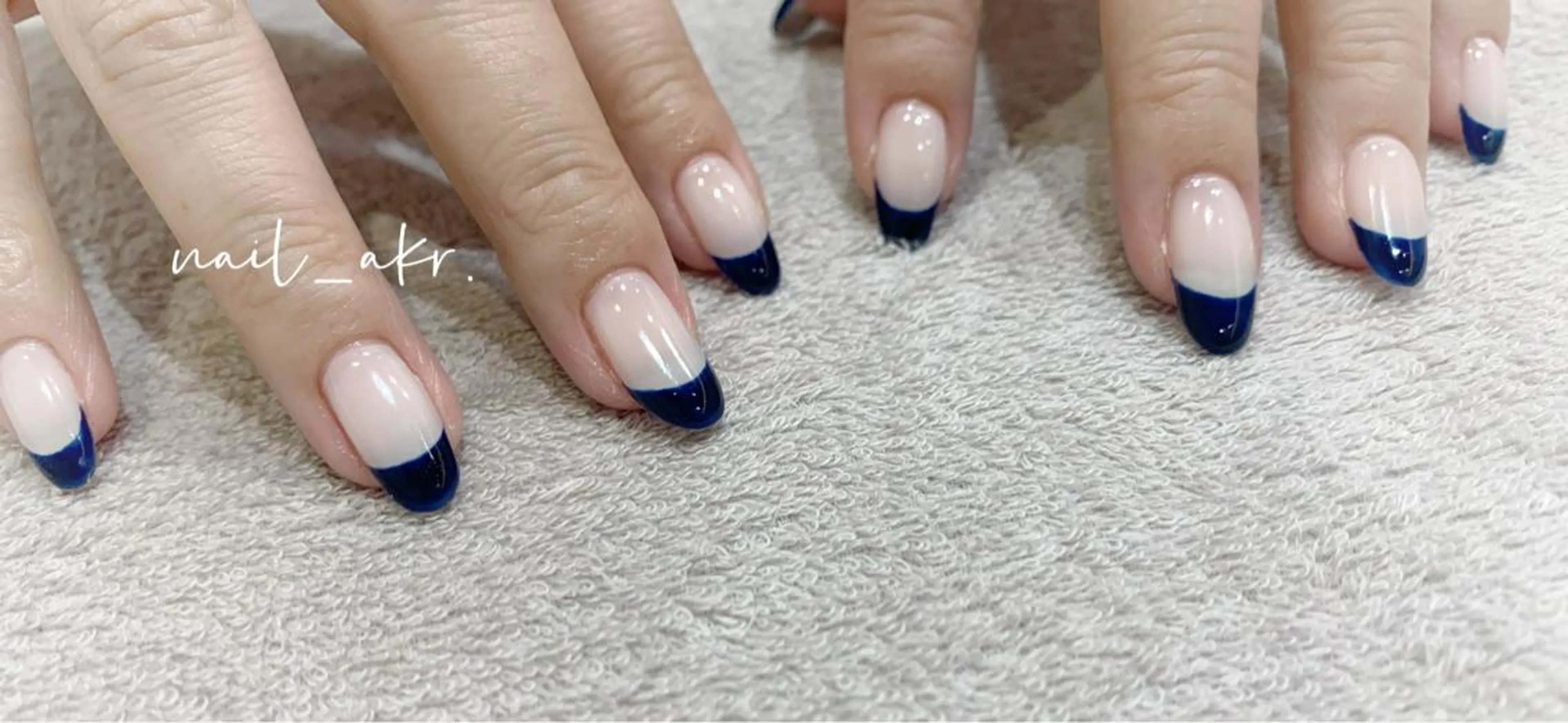 ネイル ネイビー nailAVANCE akariのネイルデザイン