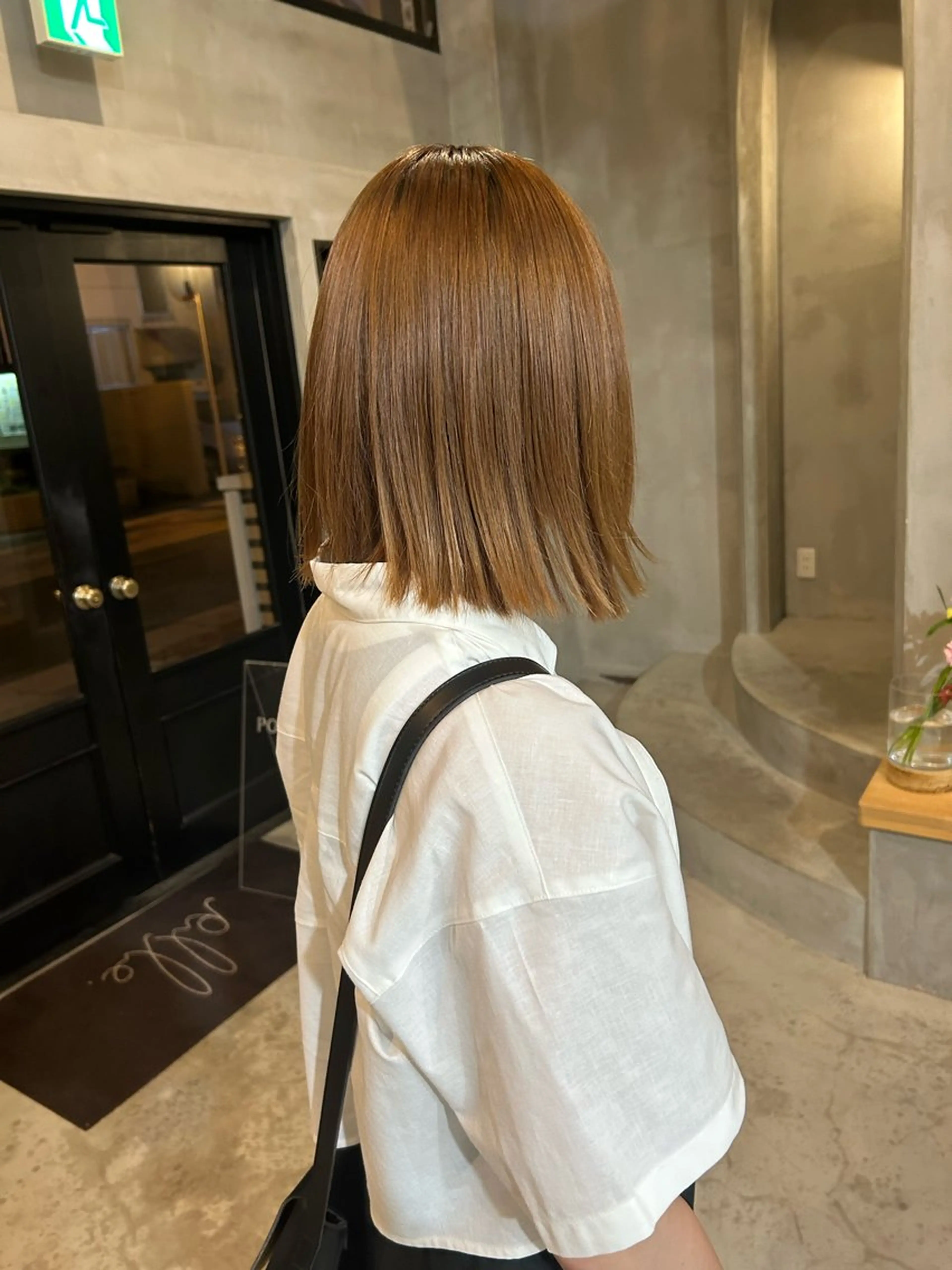 ミディアム Piu-所属・古澤 芽依のヘアスタイル