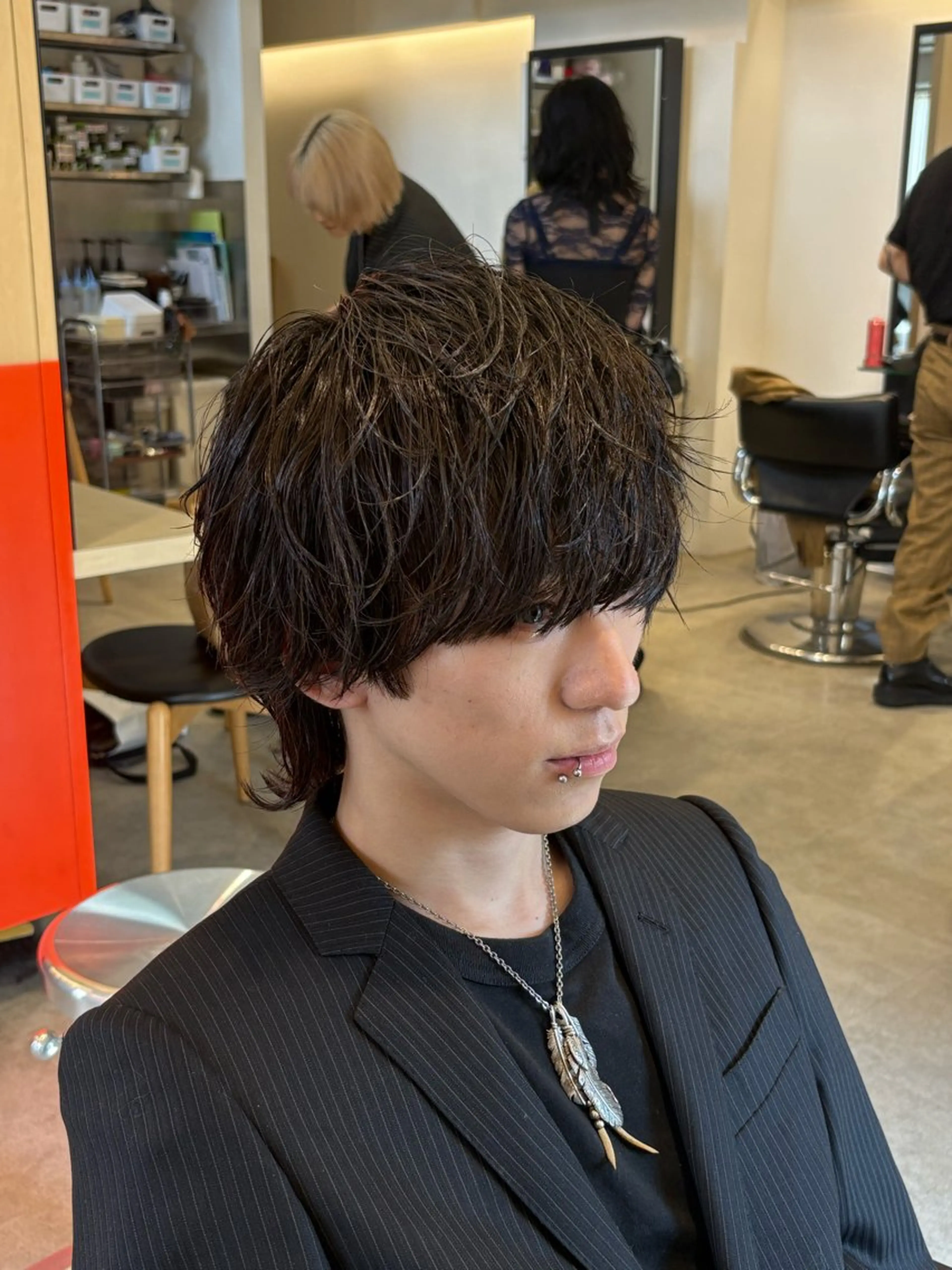 ショート パーマ メンズ カット パーマ トリートメント fifthメンズ原宿 波巻きパーマ平居俊太のヘアスタイル