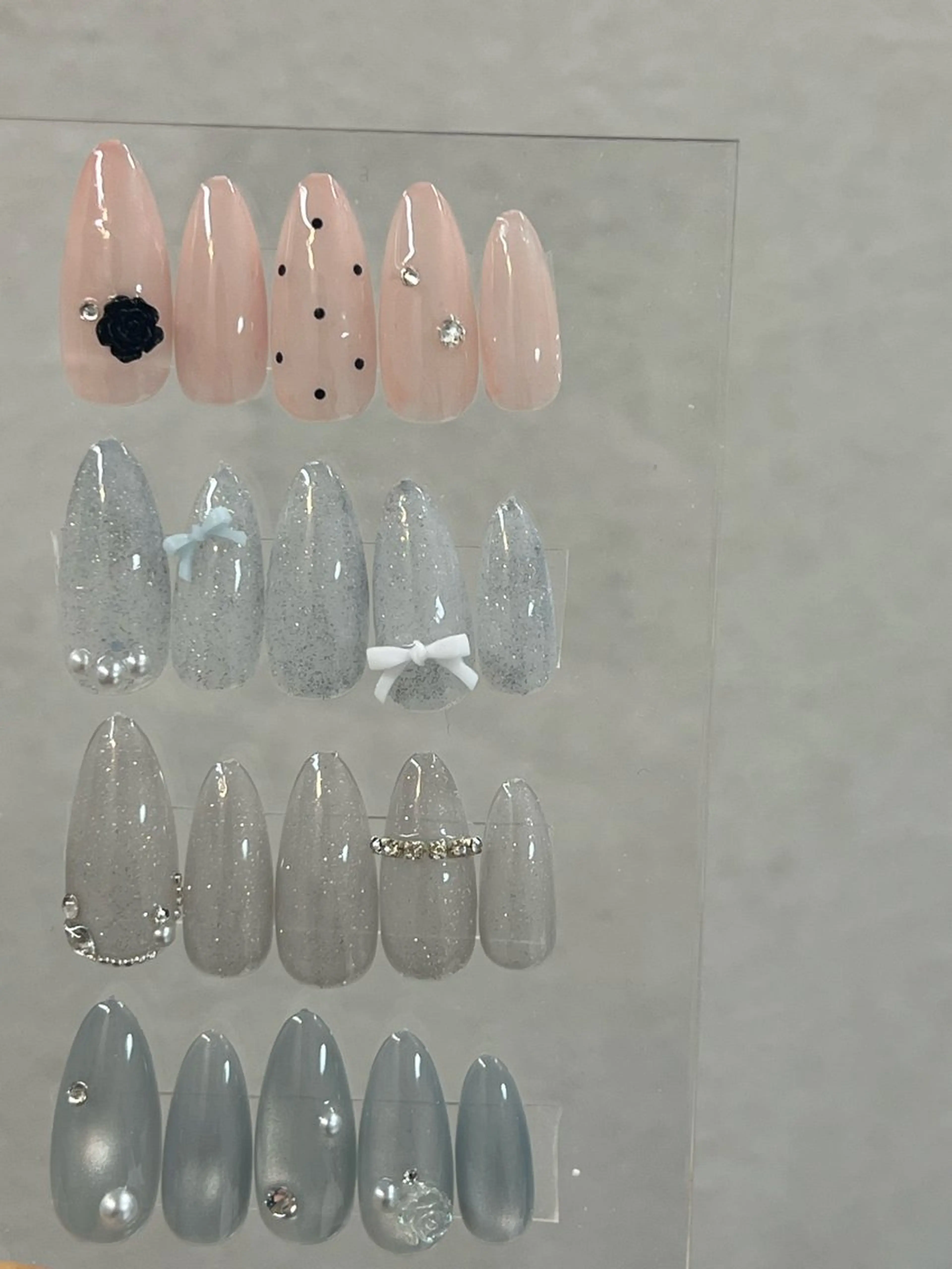 【限定メニュー】シンプルワンホン🖤オフなし🎀韓国ネイル(当店オフありの方はこちらでご予約ください)の写真