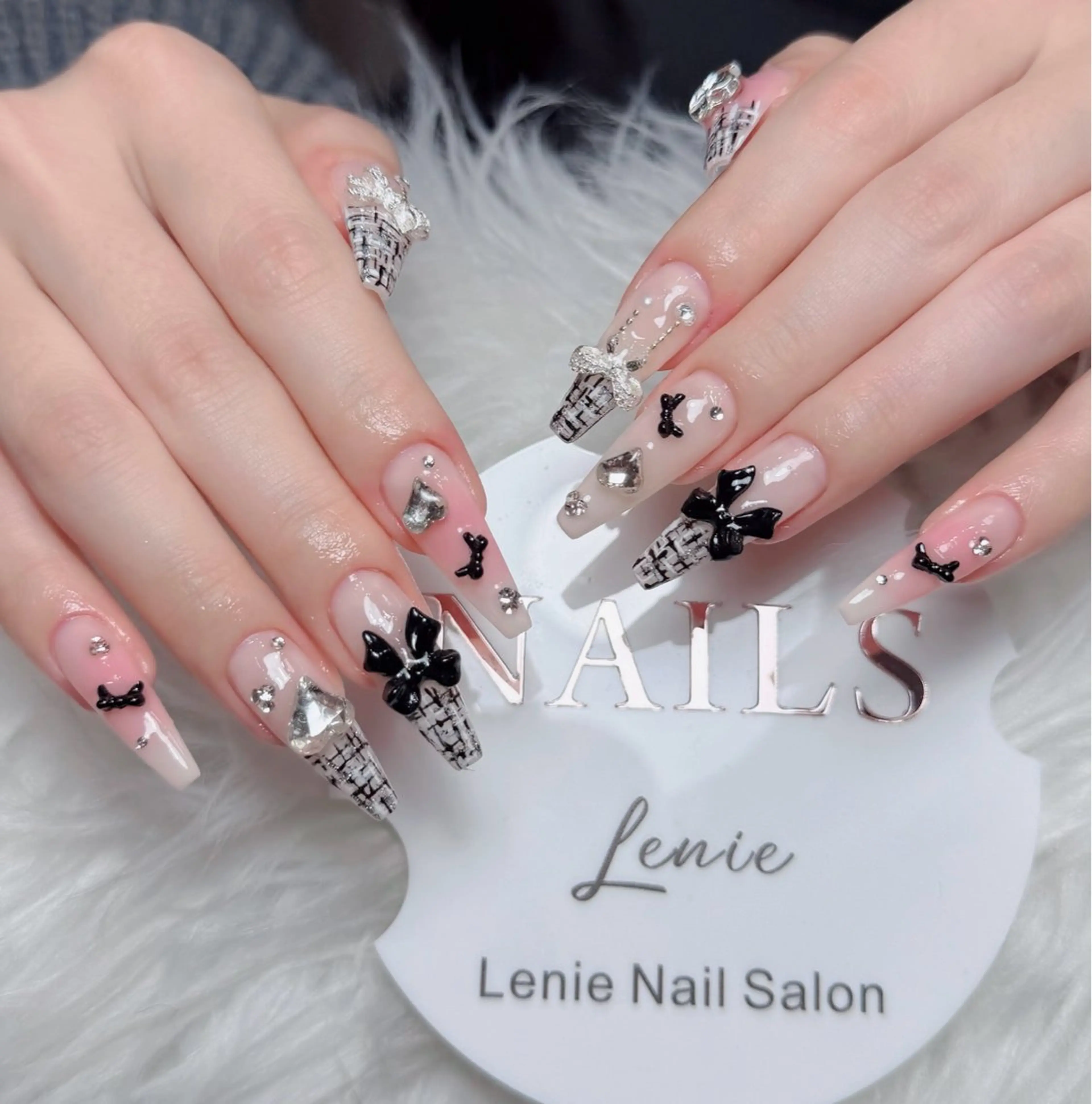 ネイル アートネイル 韓国ネイル 持ち込み ワンホンネイル ハンドネイル Lenie Nail Salonのネイルデザイン