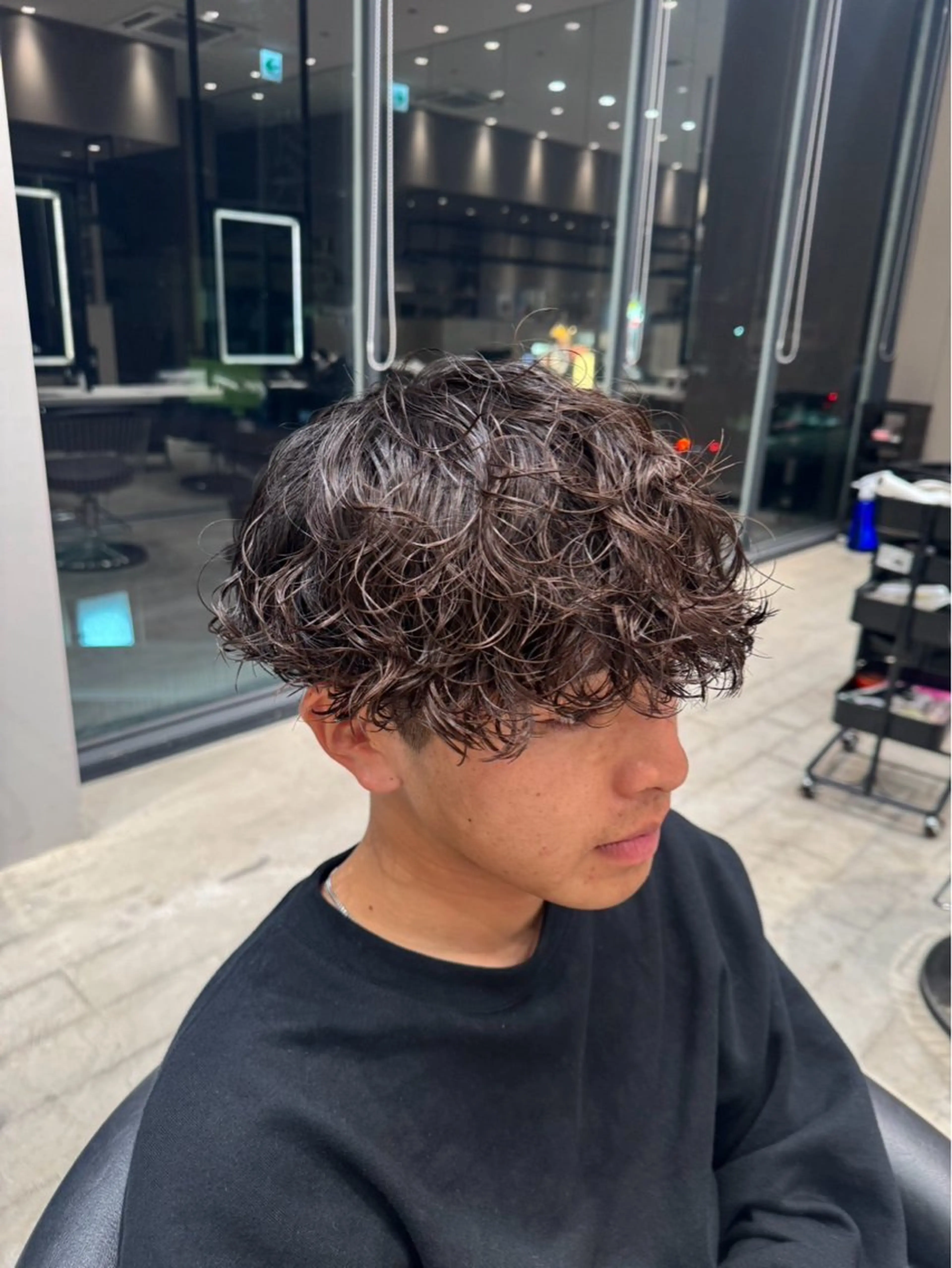 メンズ メンズパーマ 🌷透明感カラー🌷 内田零菜のヘアスタイル