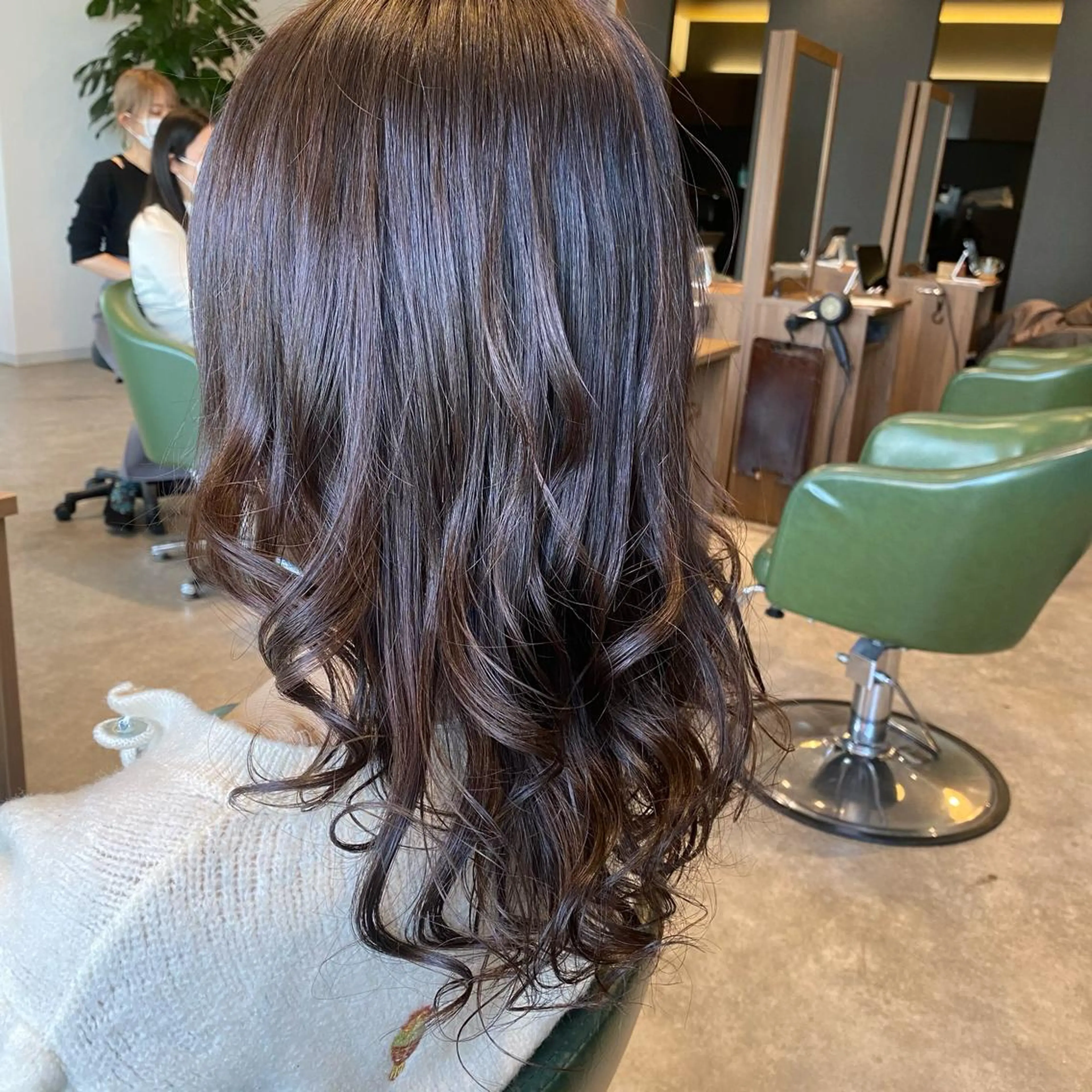 セミロング カラー Maison/松本/ 艶髪/カラー/メンズのヘアスタイル