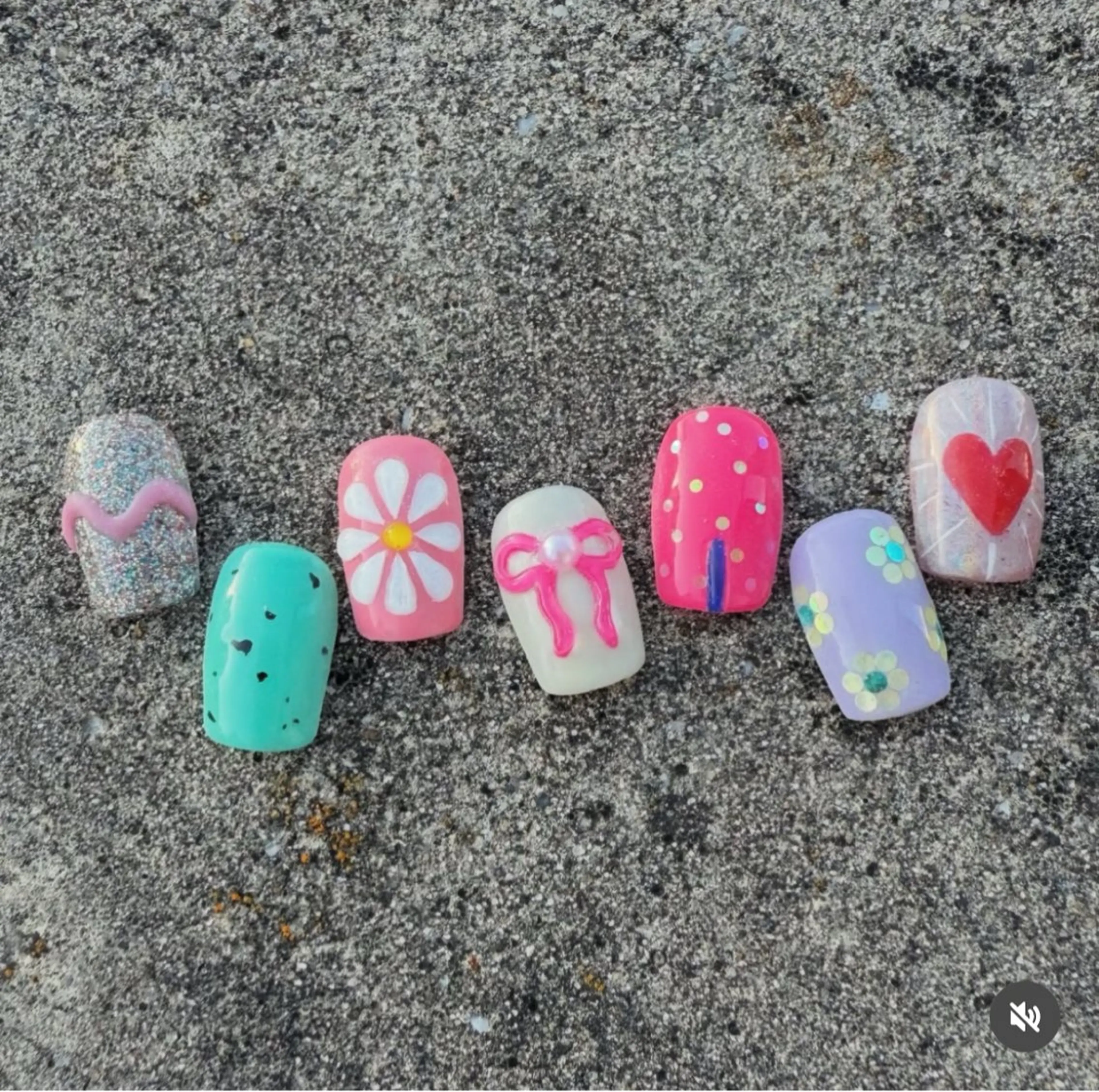 ネイル アートネイル ワンカラーネイル Balo 【三軒茶屋】のネイルデザイン