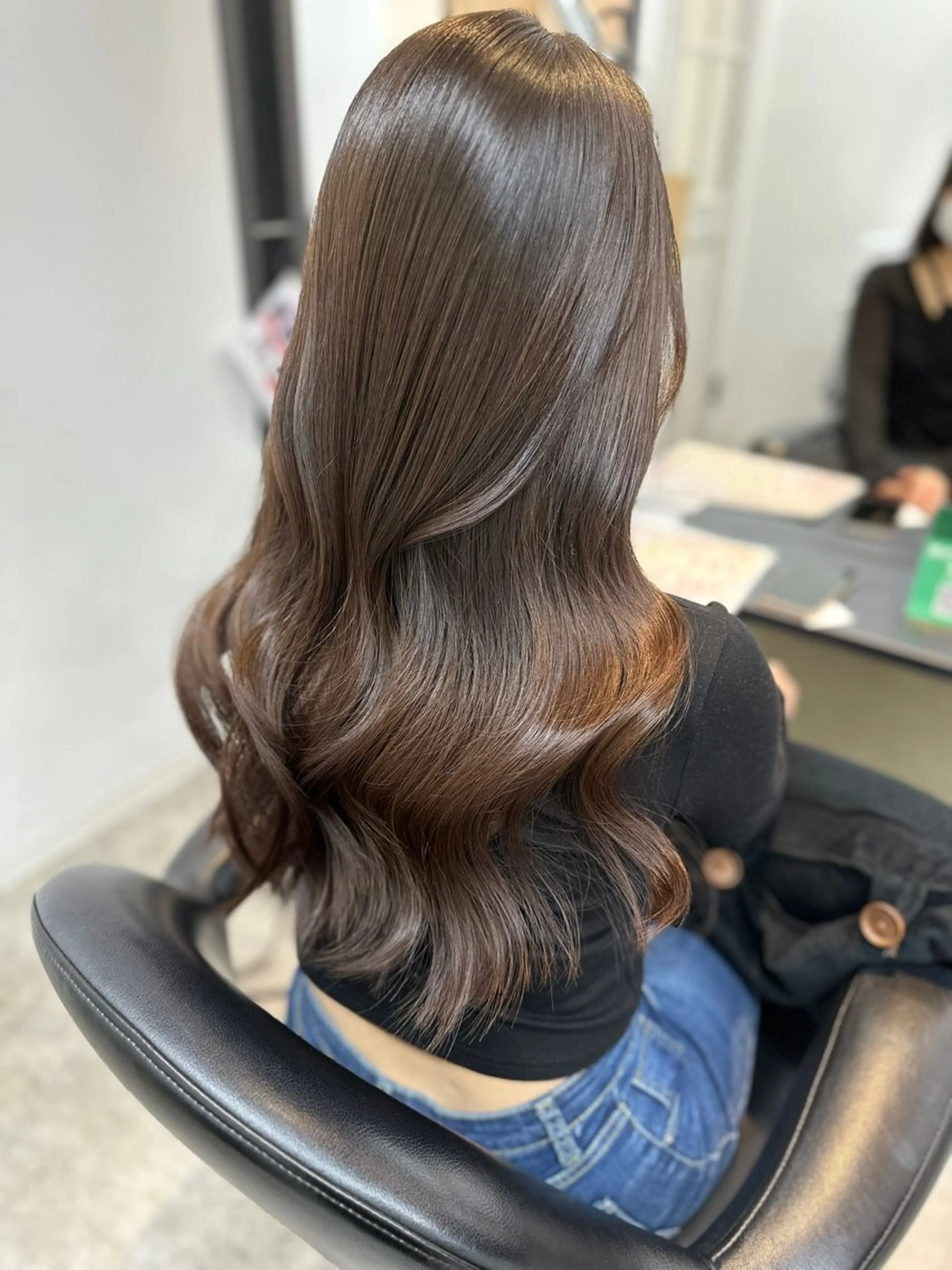 ロング パーマ 髪質改善 韓国風ヘア ストレートパーマ 伊藤 美奈穂のヘアスタイル