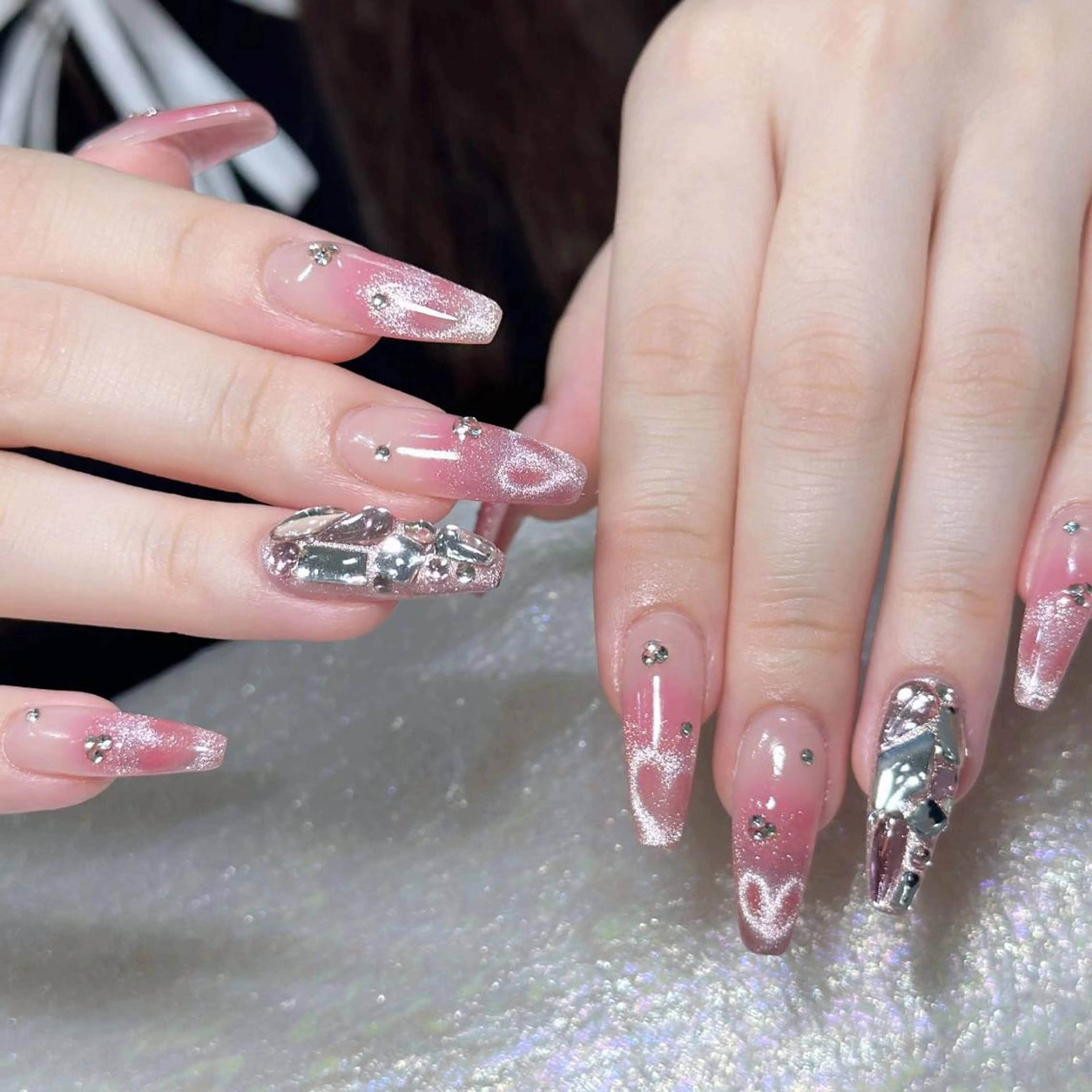 ネイル ハンドネイル Queens マオのネイルデザイン