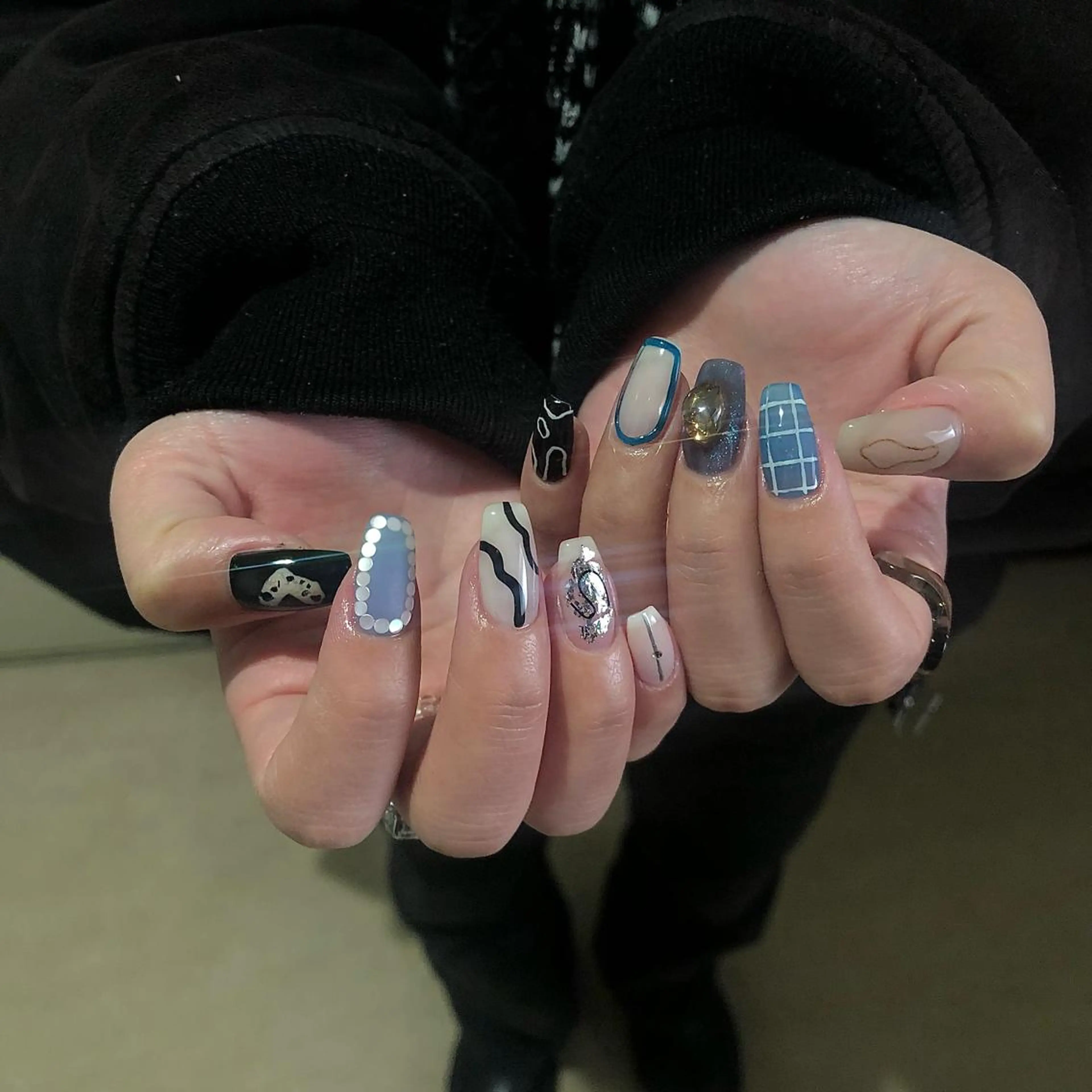 ネイル パラあり！フィルイン 美フォルムのネイルデザイン