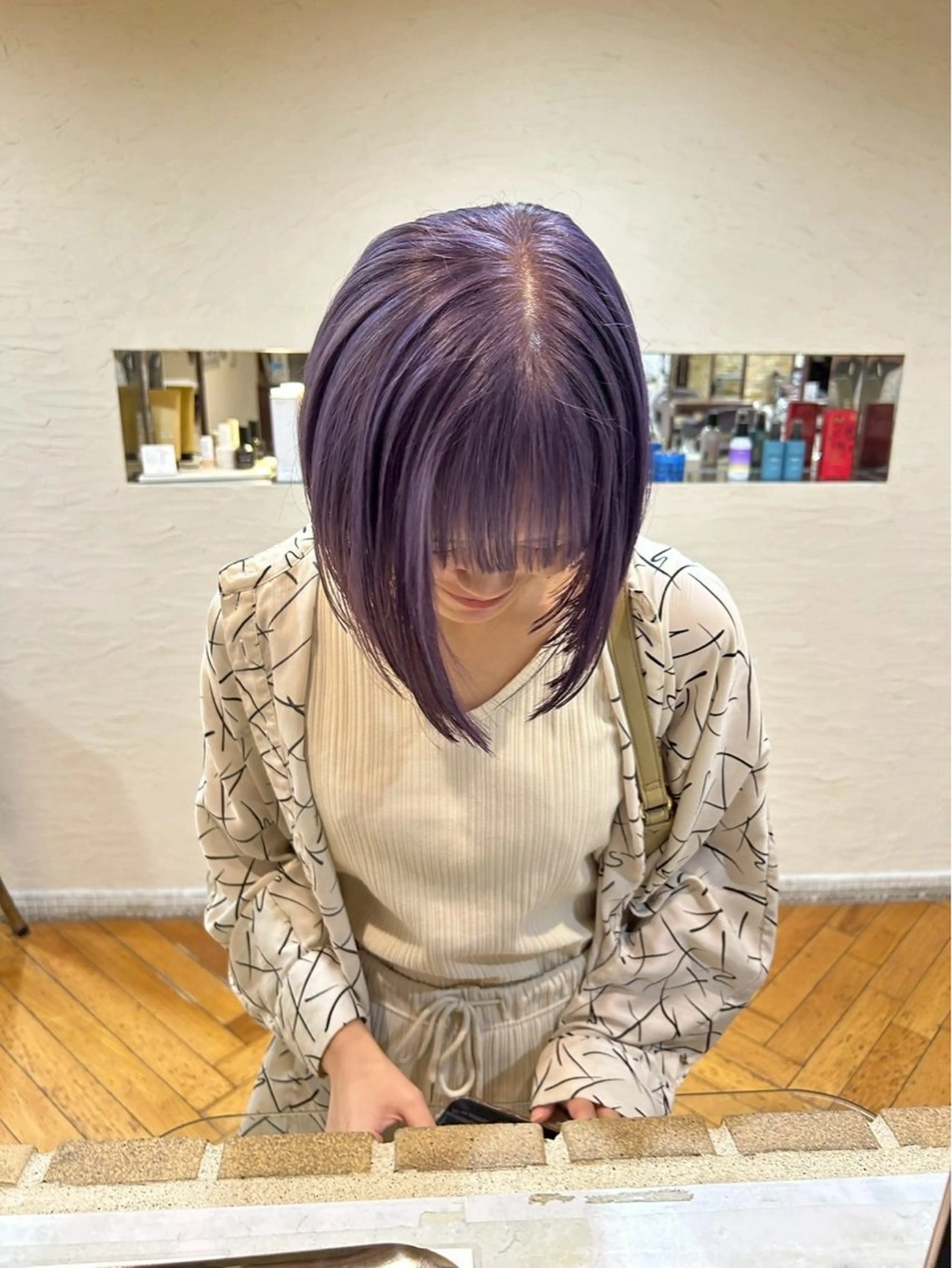 ショート カラー 池田凛/ ハイトーンカラーのヘアスタイル