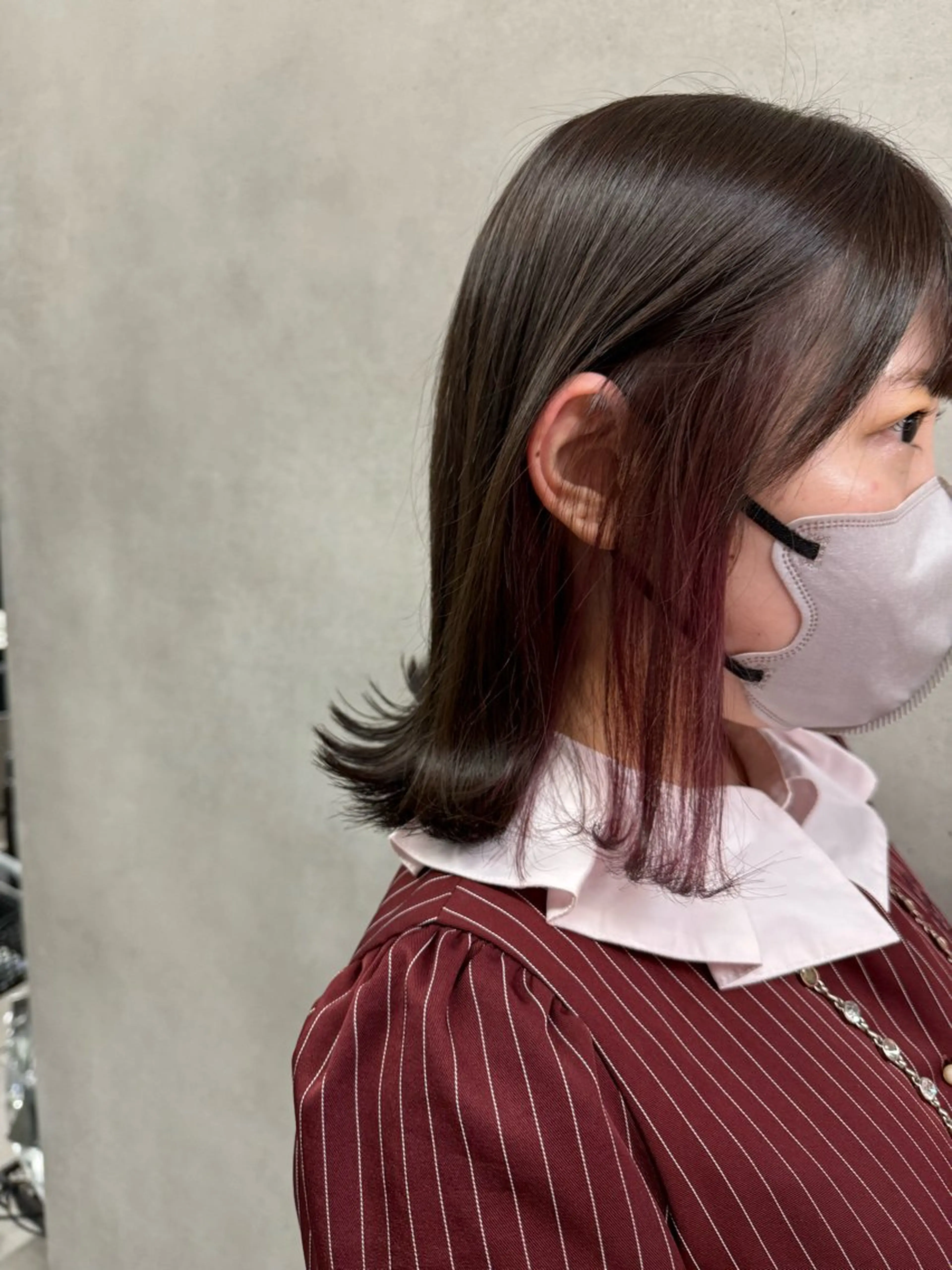 ミディアム 🇰🇷韓国風ハイ トーンKANA🖤のヘアスタイル