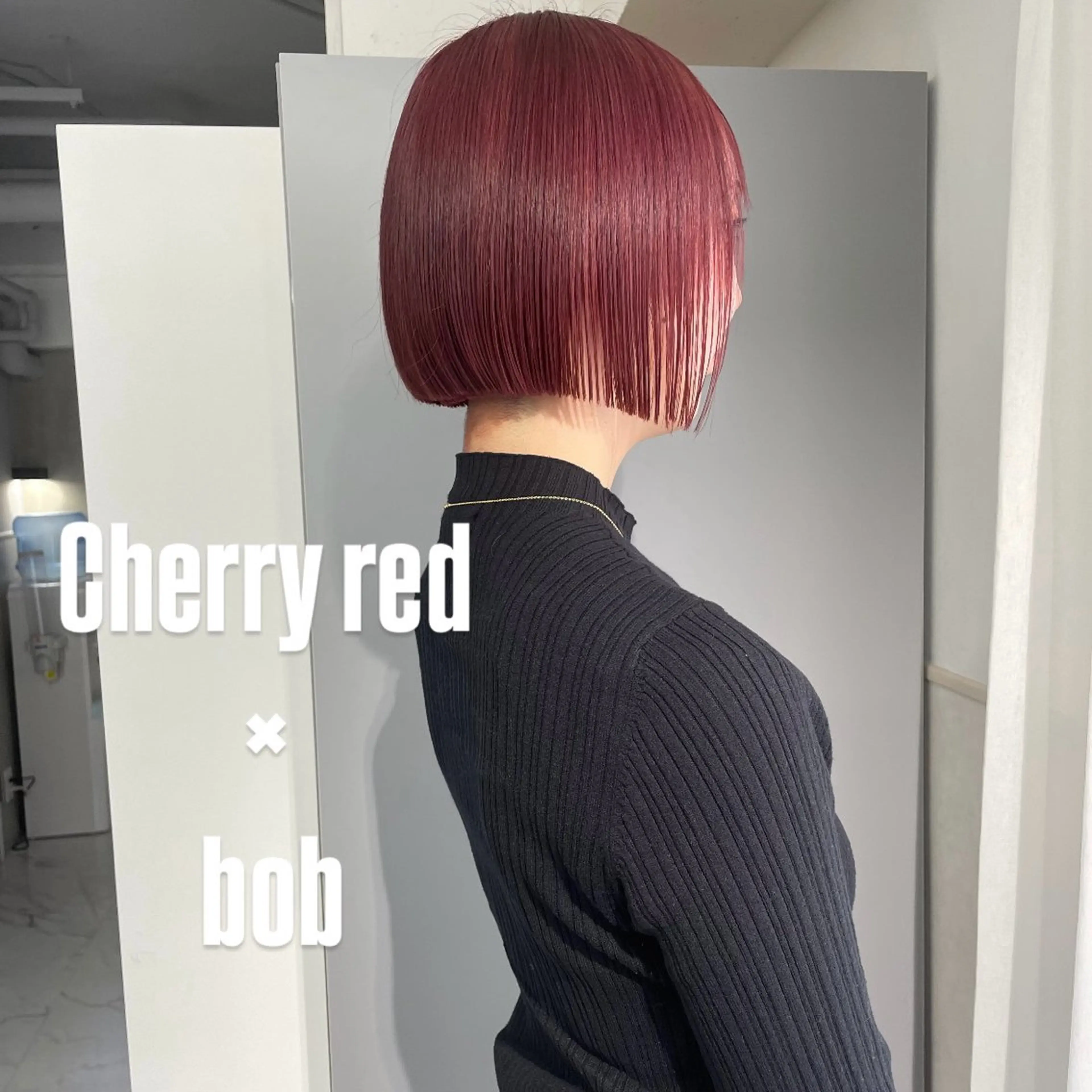 ショート カラー 切りっぱなしボブ ブリーチ レッドカラー ボブ ヘアカラー ハイトーン/ボブ /HBL/AYUNAのヘアスタイル