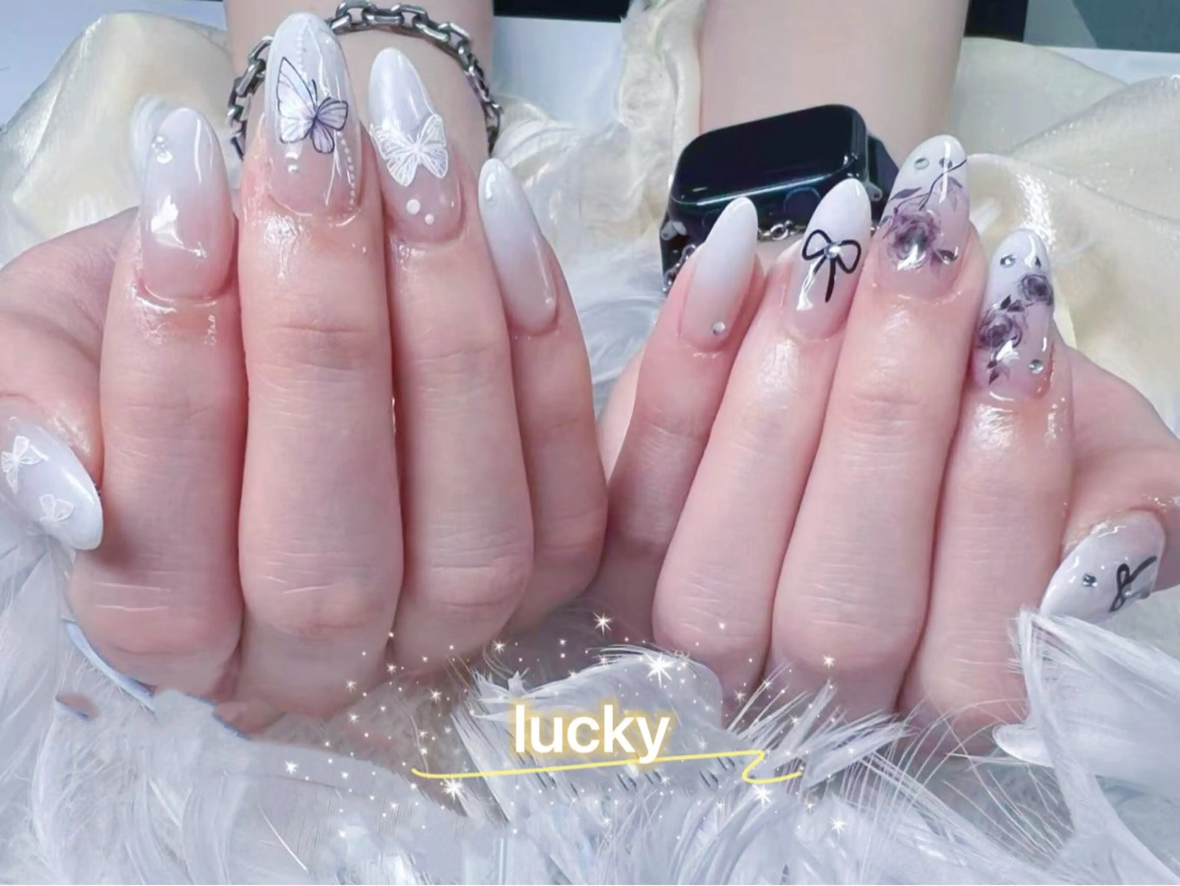 ネイル アートネイル チークネイル 長さ出し フットネイル ジェルネイル ハンドネイル ハンドケア ラッキーネイルサロン 西川口東口店のネイルデザイン