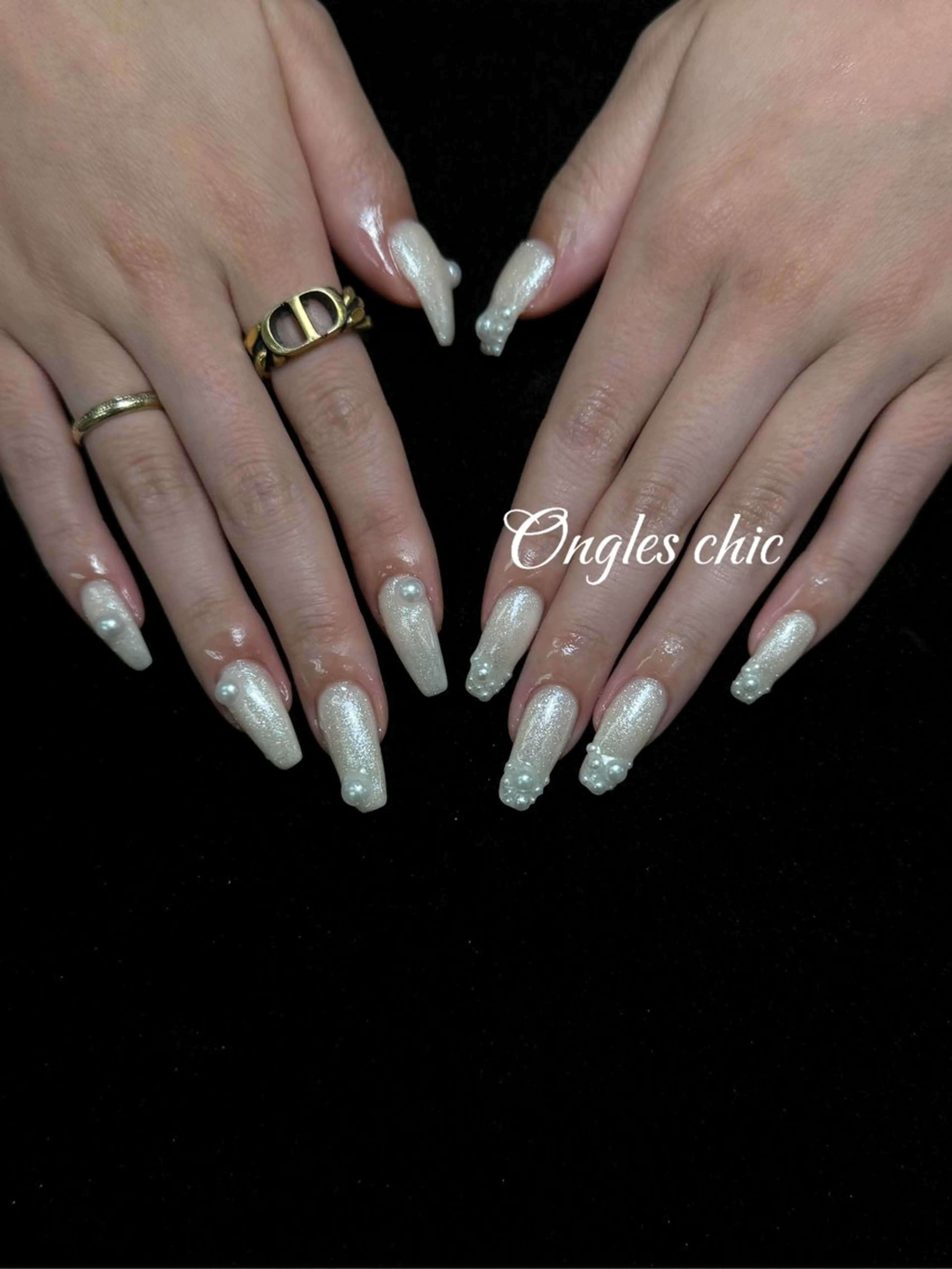 ネイル ハンドネイル ongles chicのネイルデザイン