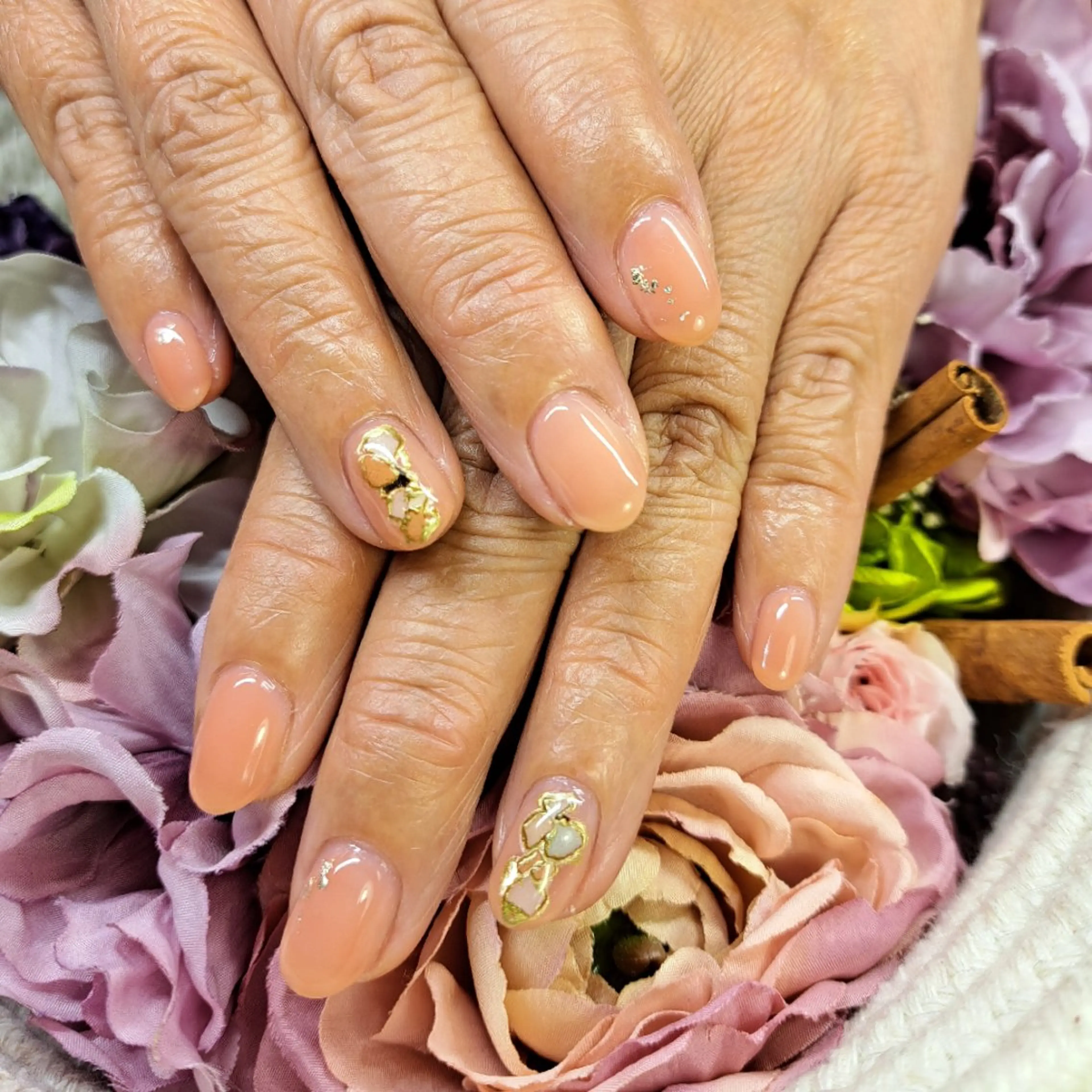 ネイル ゴールド オレンジ HAYASHI  Nのネイルデザイン