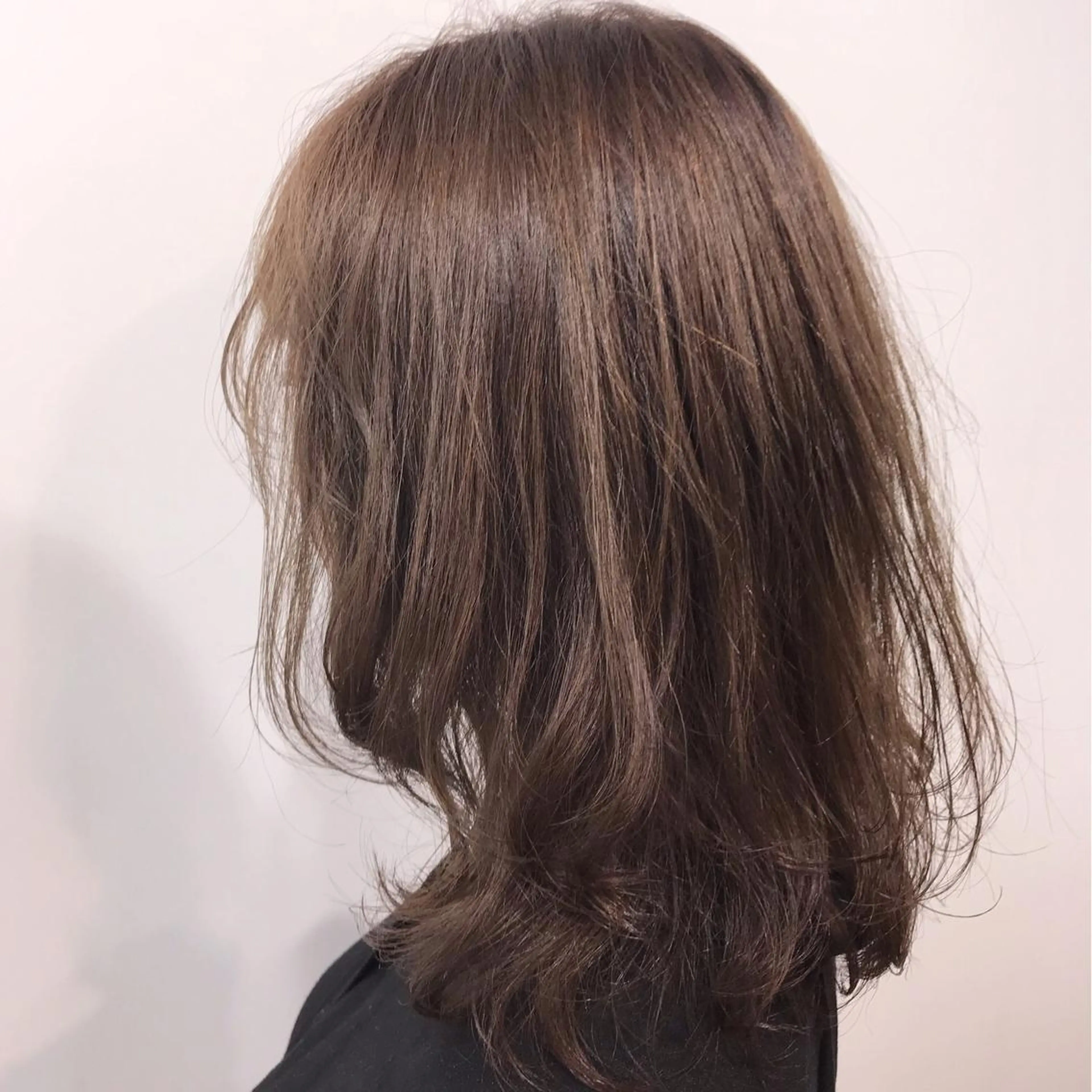 セミロング カラー アッシュ アッシュブラウン ブラウンカラー レイヤー/大人ボブ 渡邉【日吉美容室】のヘアスタイル