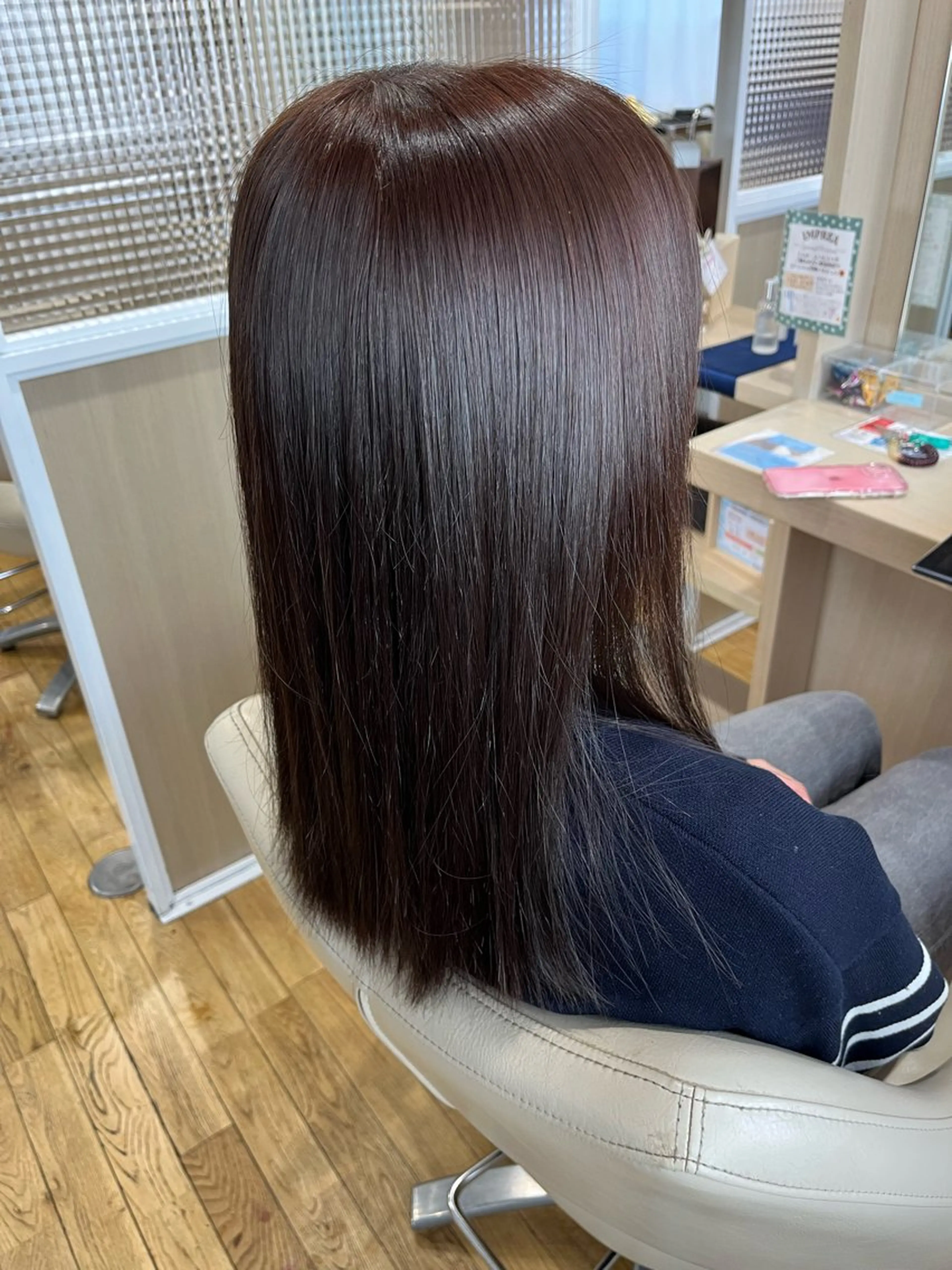 ダメージレスカラー+トリートメント+シャンプーブローの写真