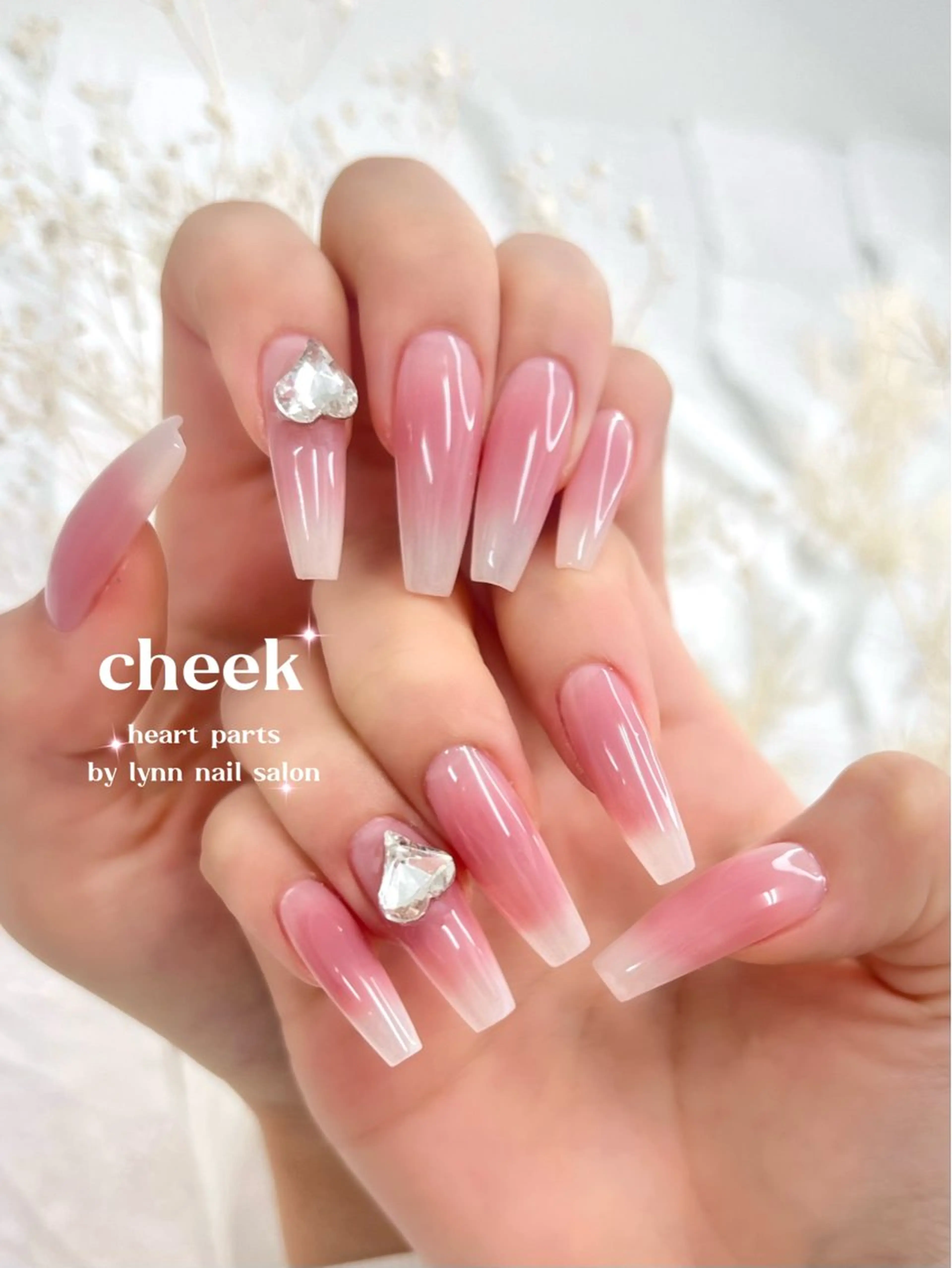 ネイル Lynn_ Nailのネイルデザイン