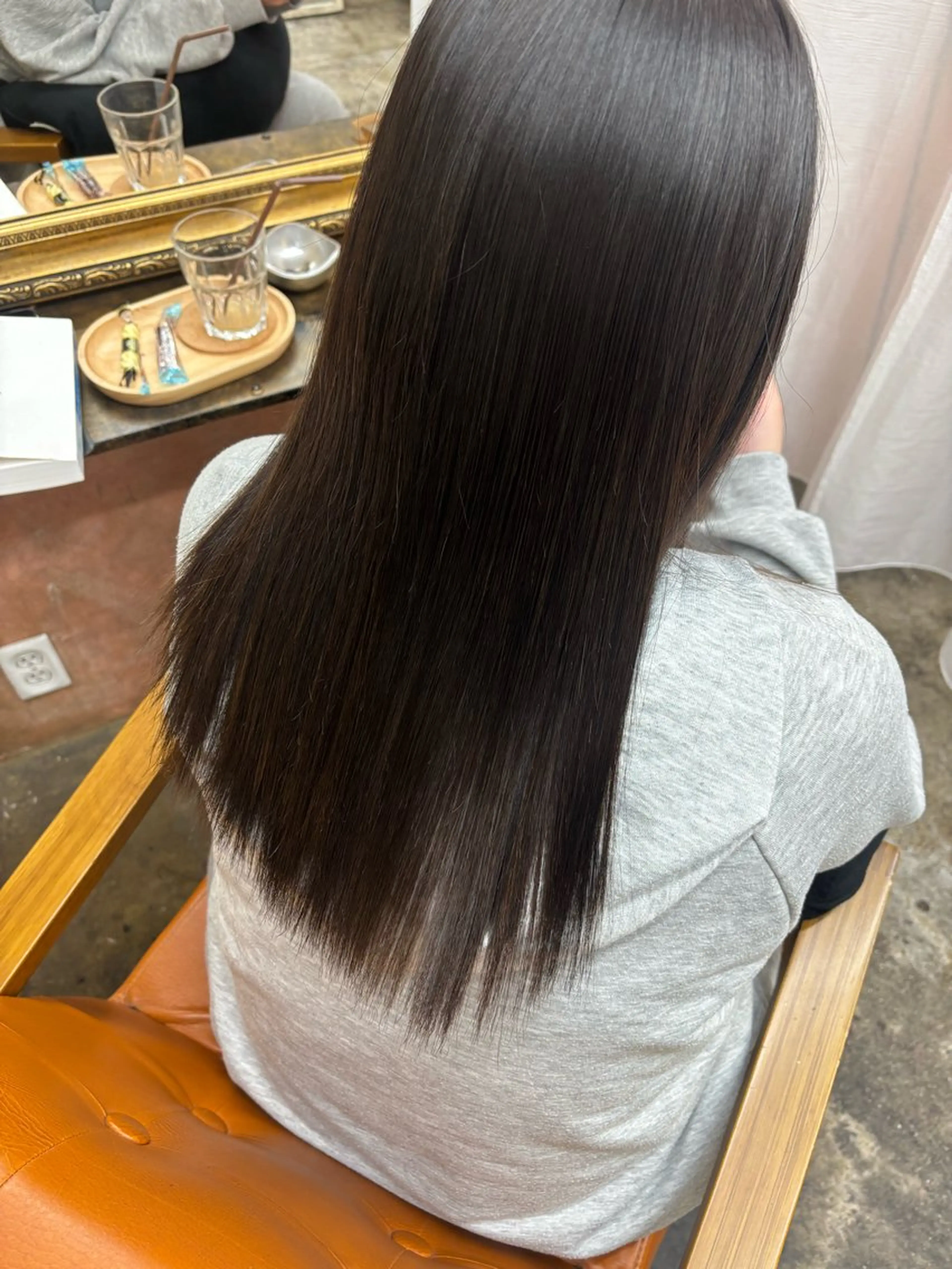ロング 縮毛矯正 大本 涼風のヘアスタイル