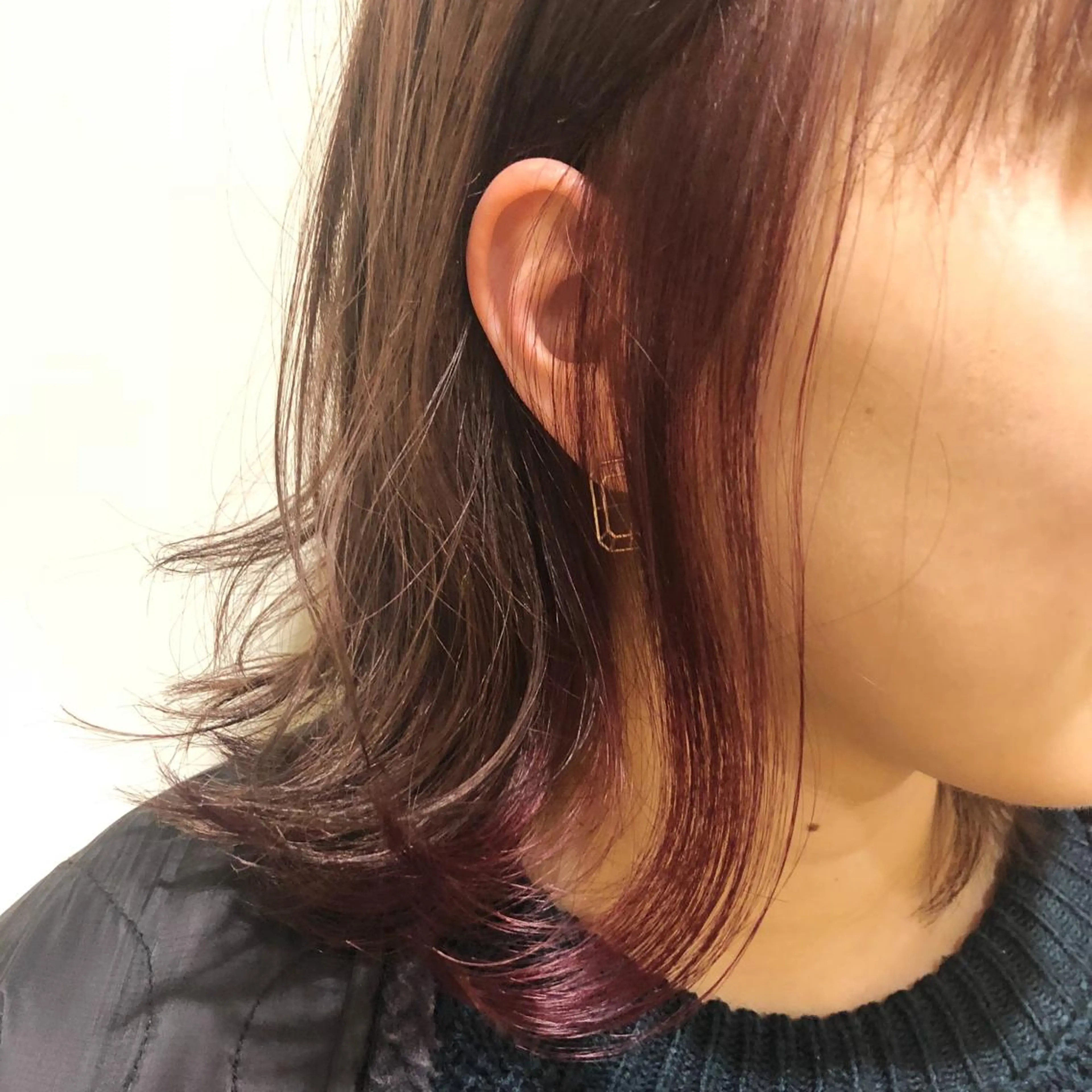 ミディアム カラー パーマ ヘアアレンジ インナーカラー ピンクカラー 【白髪ぼかし 専門GBG】自由が丘のヘアスタイル