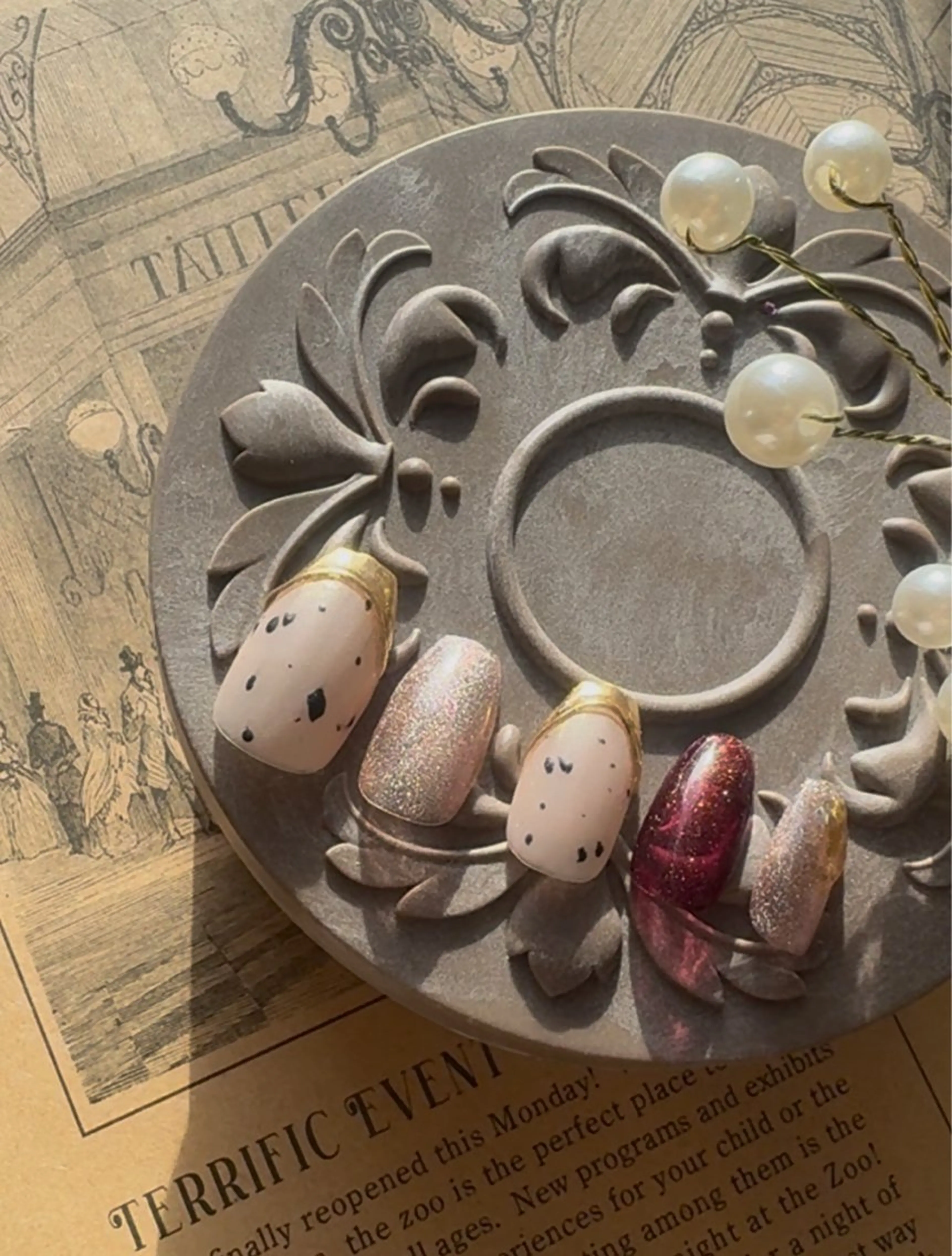 ネイル Laure‘a所属・Laure‘a MARIのネイルデザイン