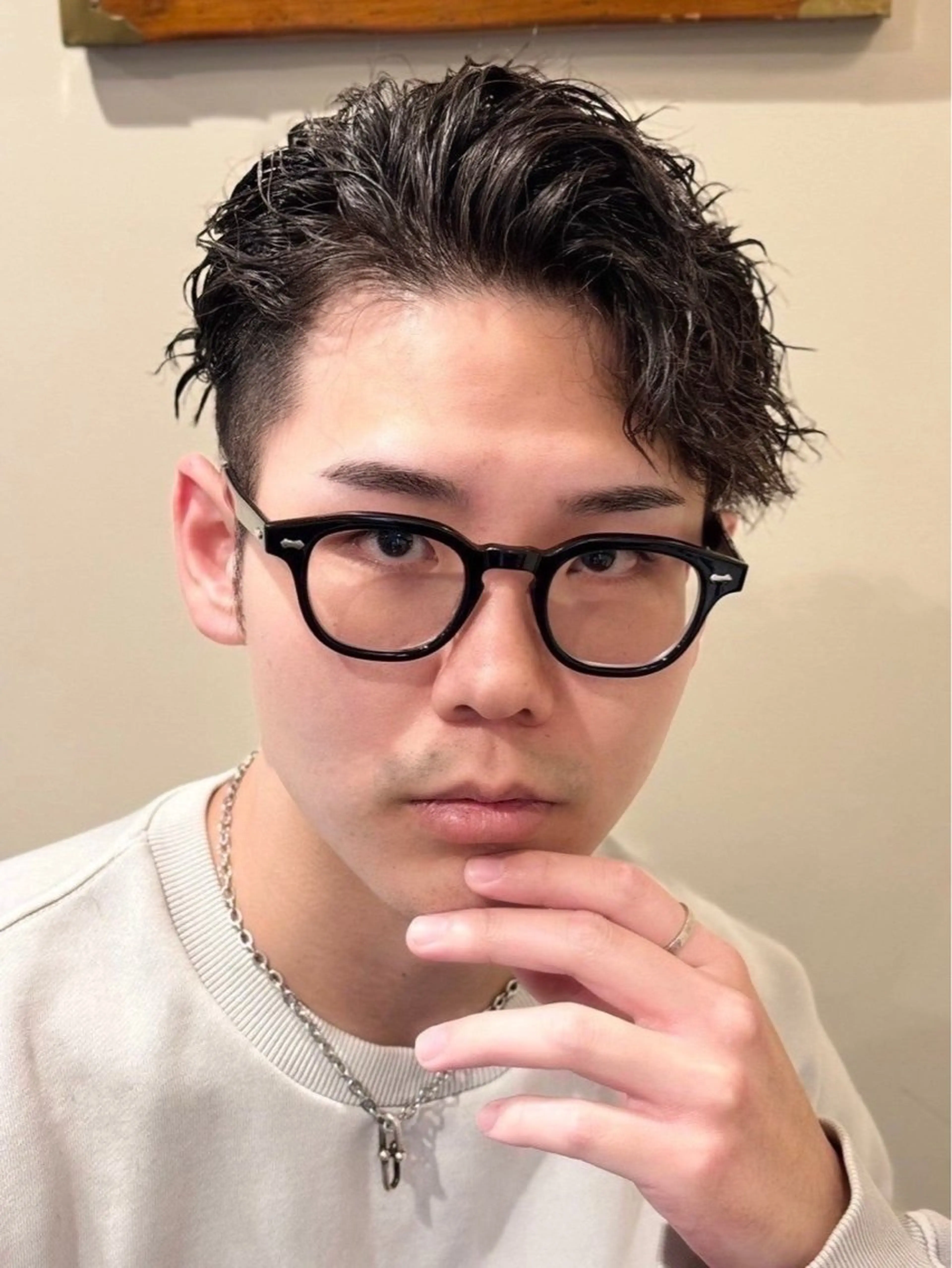 ショート カラー パーマ メンズ 武井 凌のヘアスタイル