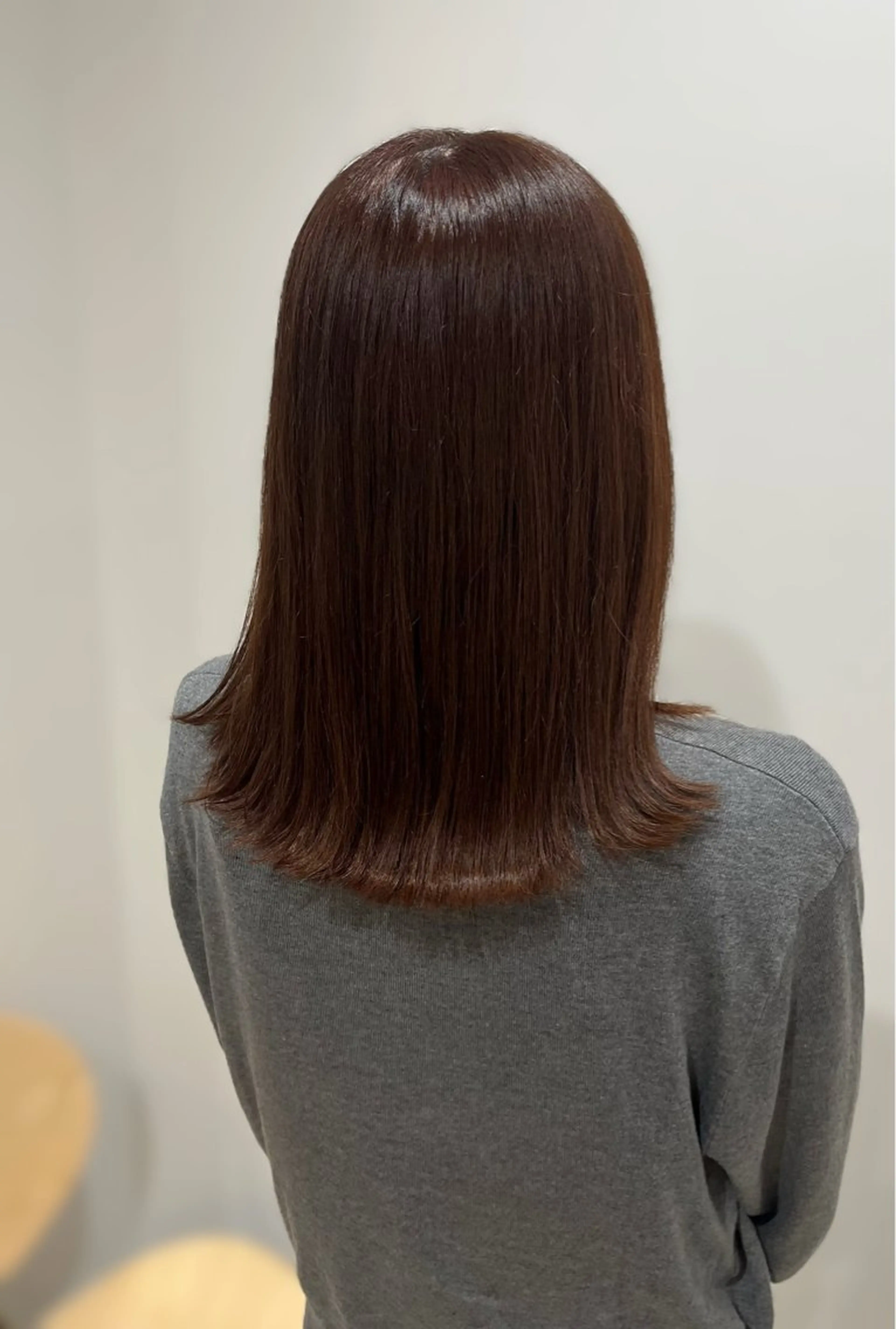 セミロング カラー yui /暖色、ブラウンのヘアスタイル